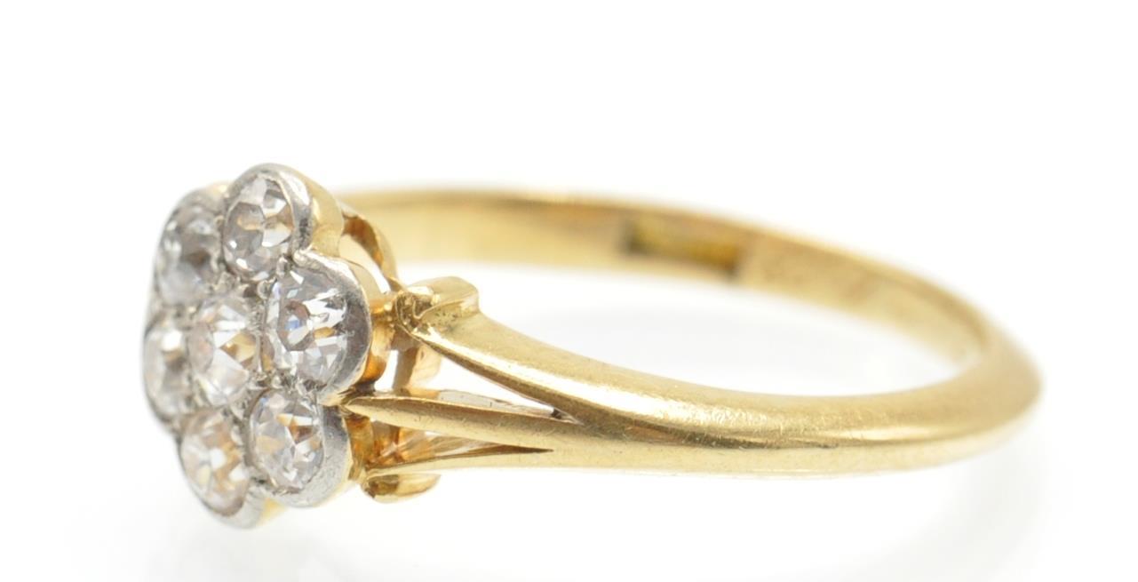 An antique diamond cluster ring - Image 3 of 6