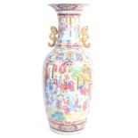LARGE 18TH CENTURY CHINESE ANTIQUE CANTON VASE ON STAND