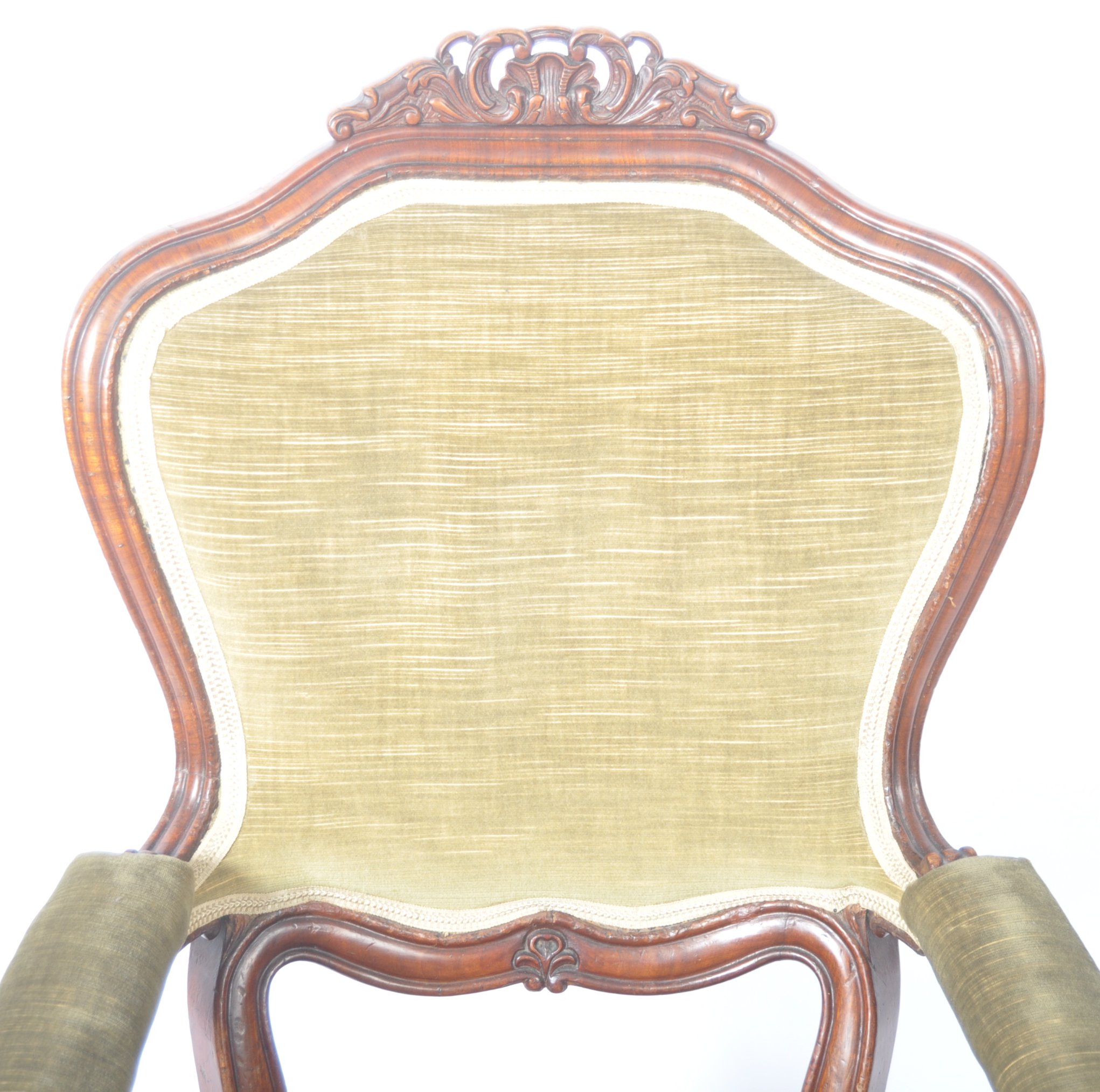 19TH CENTURY WALNUT ANTIQUE ARM CHAIR WITH ANIMAL HEAD ARMRESTS - Image 3 of 8