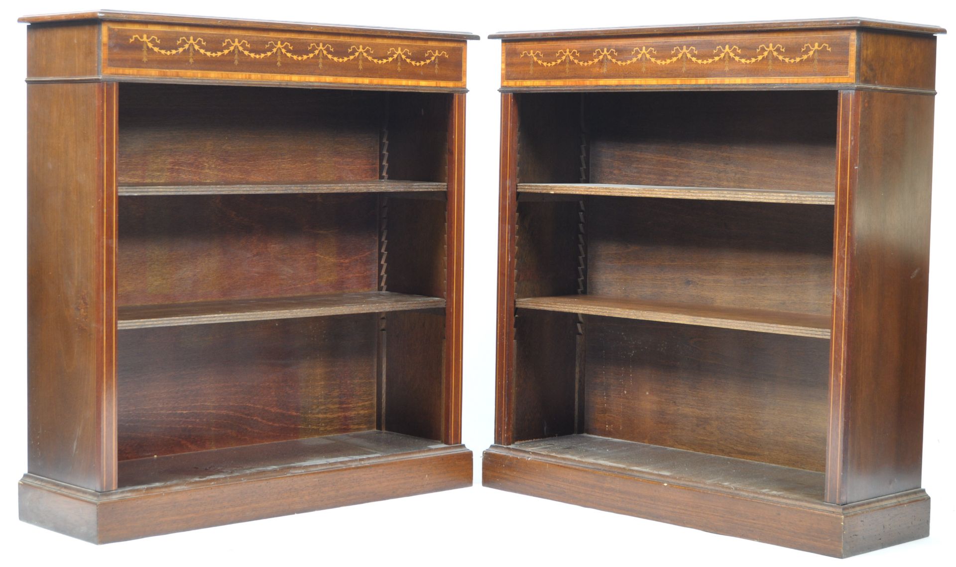 PAIR OF REGENCY REVIVAL MAHOGANY BOOKCASES