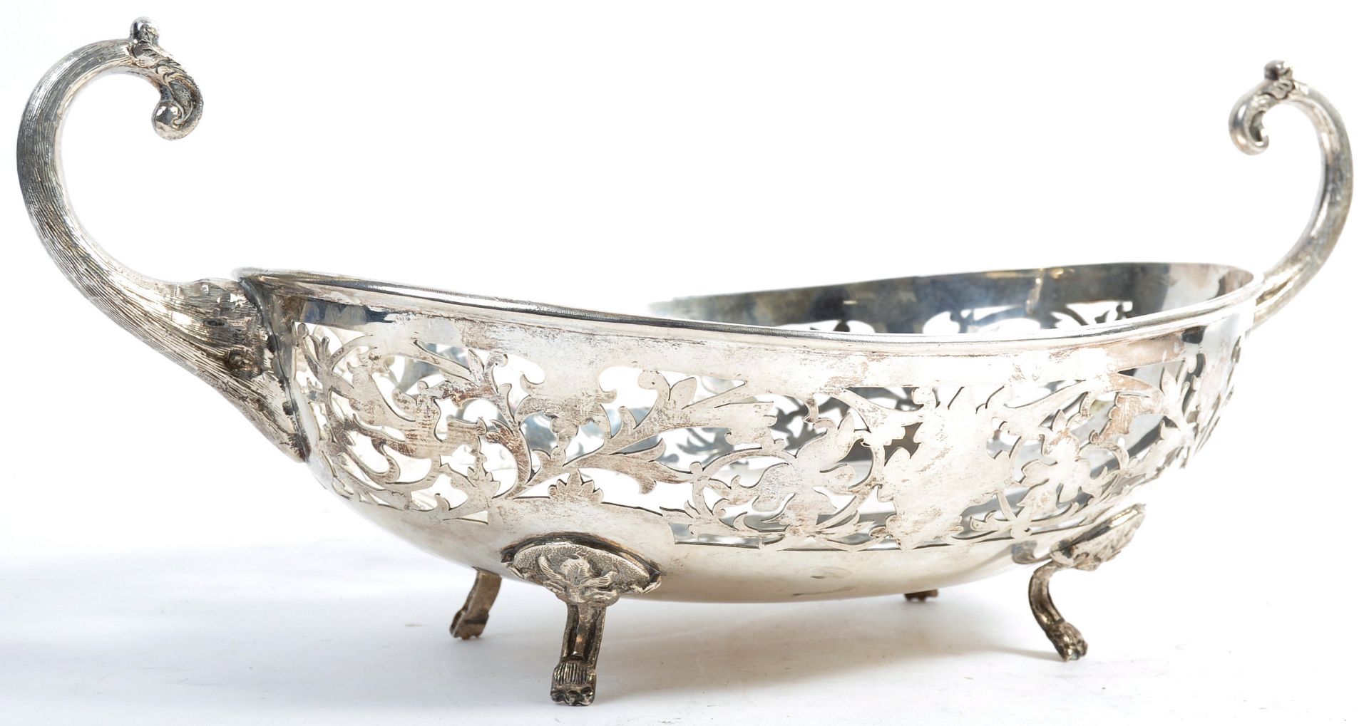 LARGE STG SILVER TWIN HANDLED CENTERPIECE BOWL