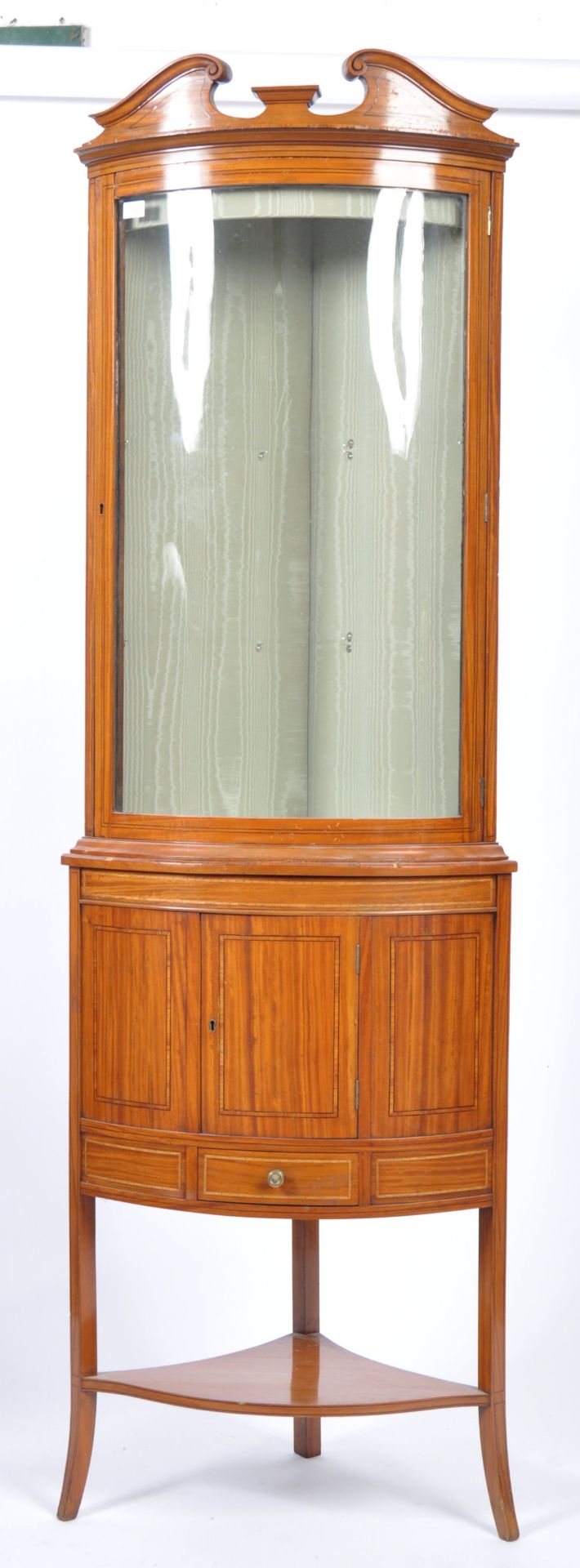 19TH CENTURY SATINWOOD CORNER CABINET VITRINE