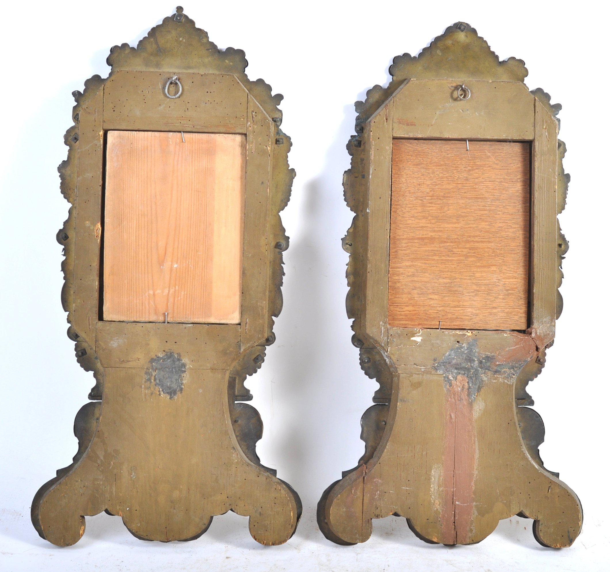 PAIR OF 18TH CENTURY ANTIQUE REPOUSSE BRASS PICTURE FRAMES - Image 7 of 7