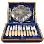 VICTORIAN CASED SET OF SILVER PLATED FLATWARE