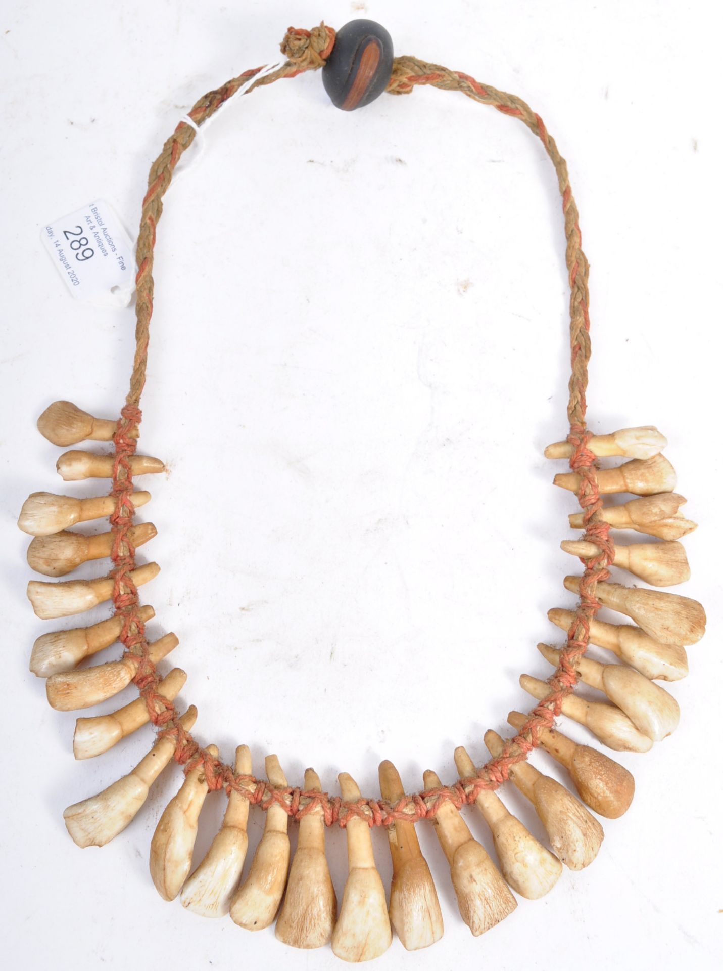 TRIBAL ANTIQUITIES - 19TH CENTURY AFRICAN TOOTH NECKLACE - Bild 6 aus 7