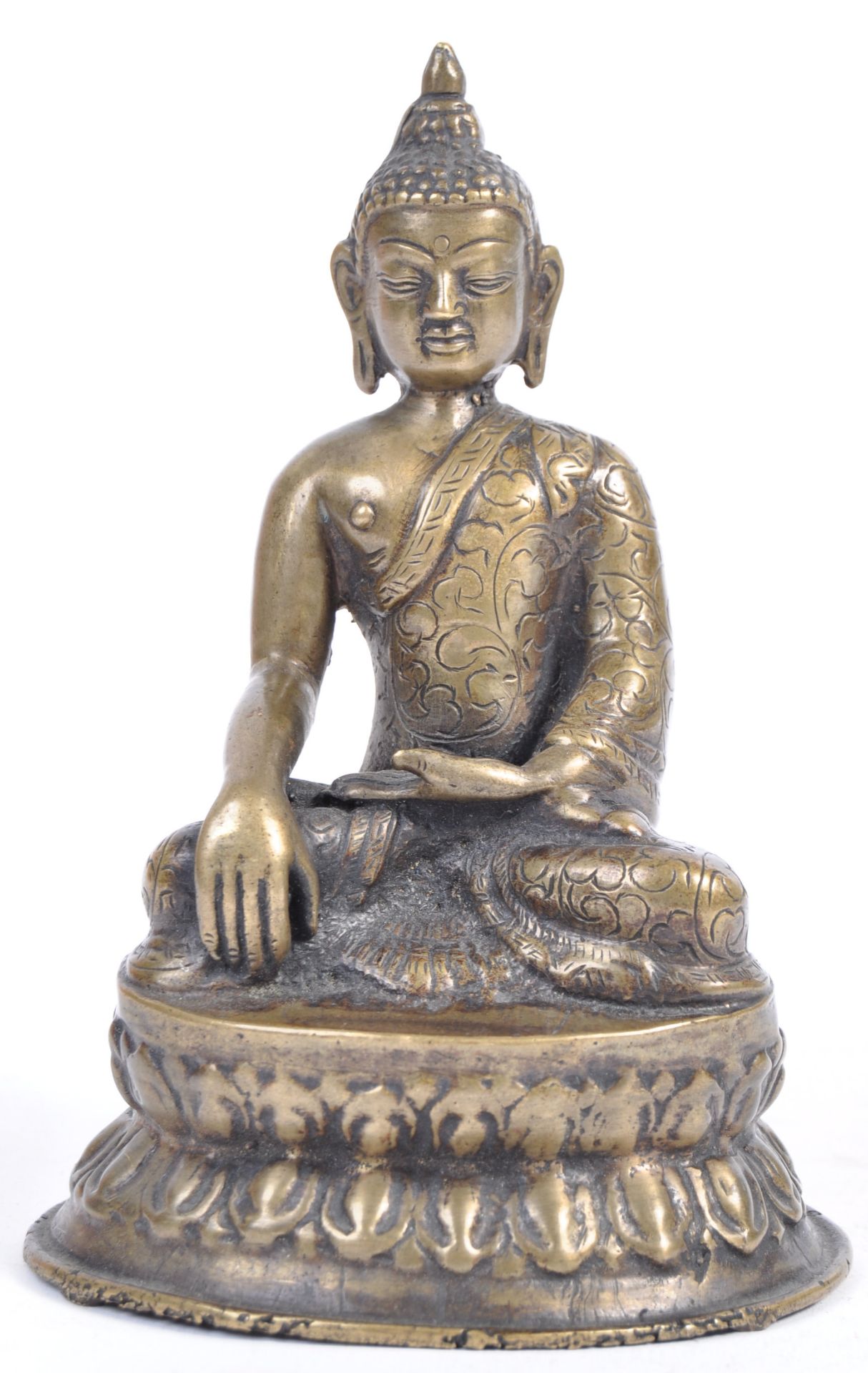 19TH CENTURY CHINESE BRONZE FIGURE OF A BUDDHA