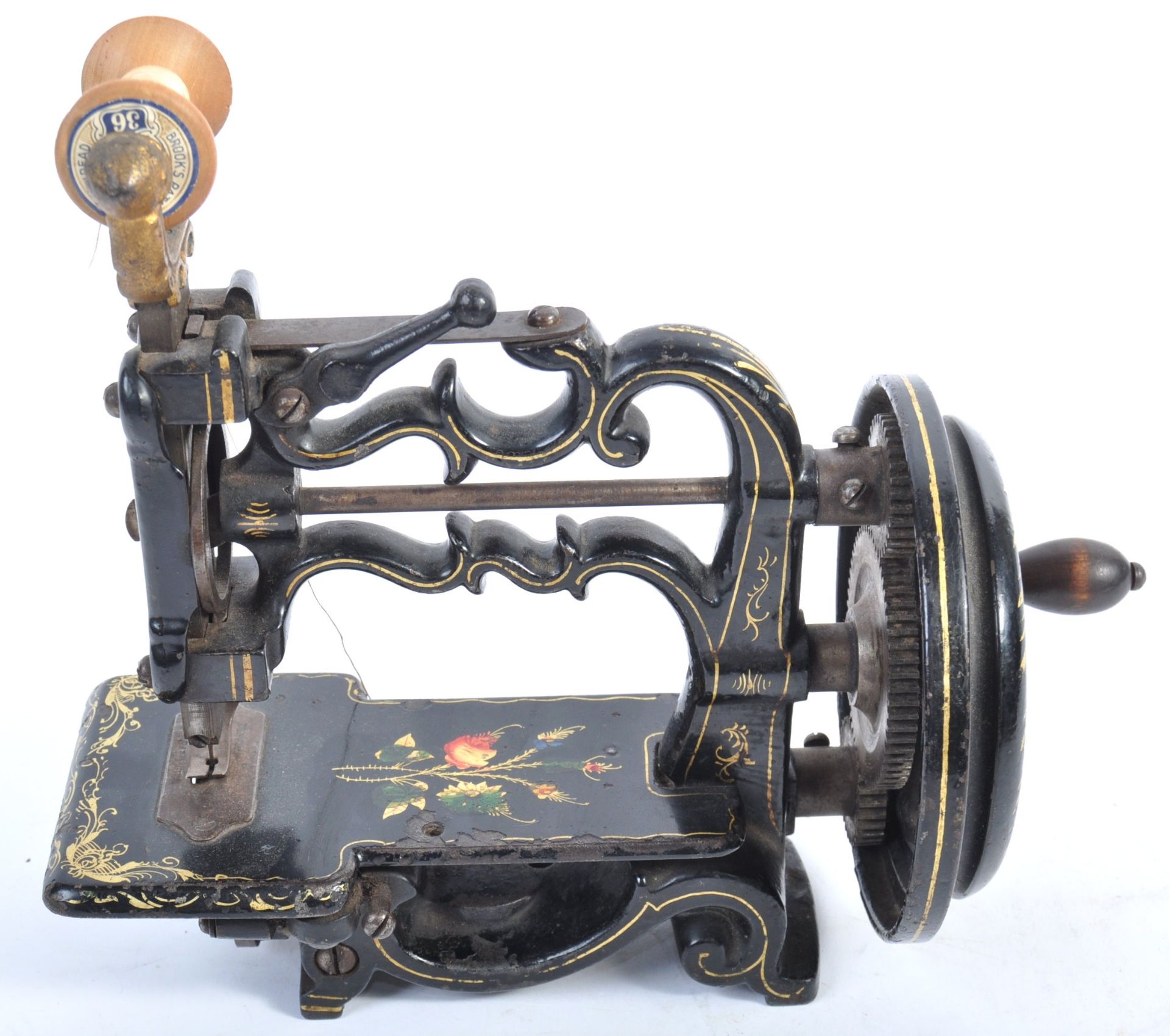 ARRE 19TH CENTURY CHILDS SEWING MACHINE BY JA G WEIR - Bild 2 aus 7