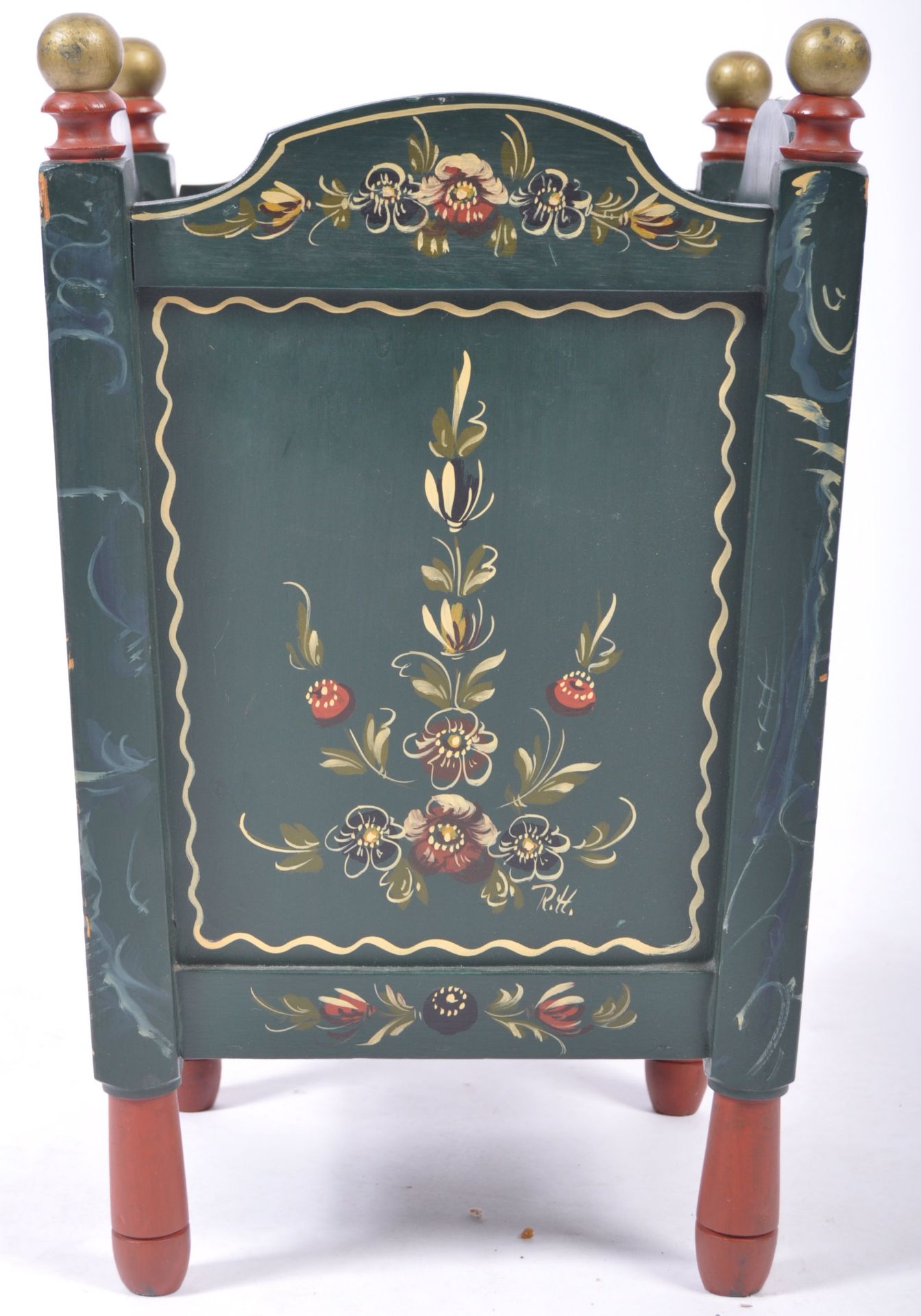 19TH CENTURY VICTORIAN HAND PAINTED WOODEN PLANTER OF SQUARE FROM - Bild 5 aus 6