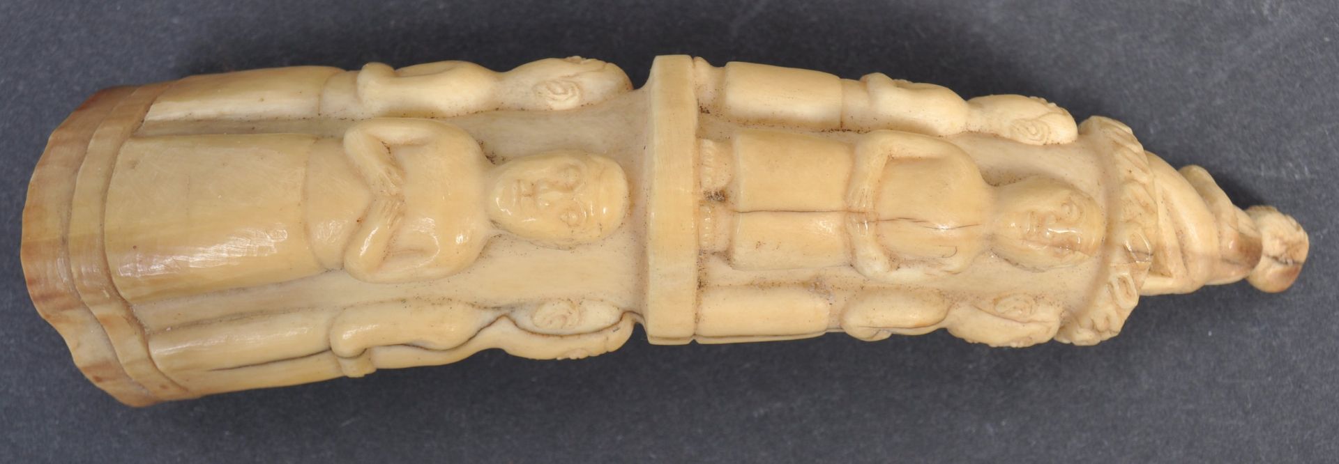 TRIBAL ANTIQUITIES - COLLECTION OF CARVED IVORY TUSKS - Bild 3 aus 15