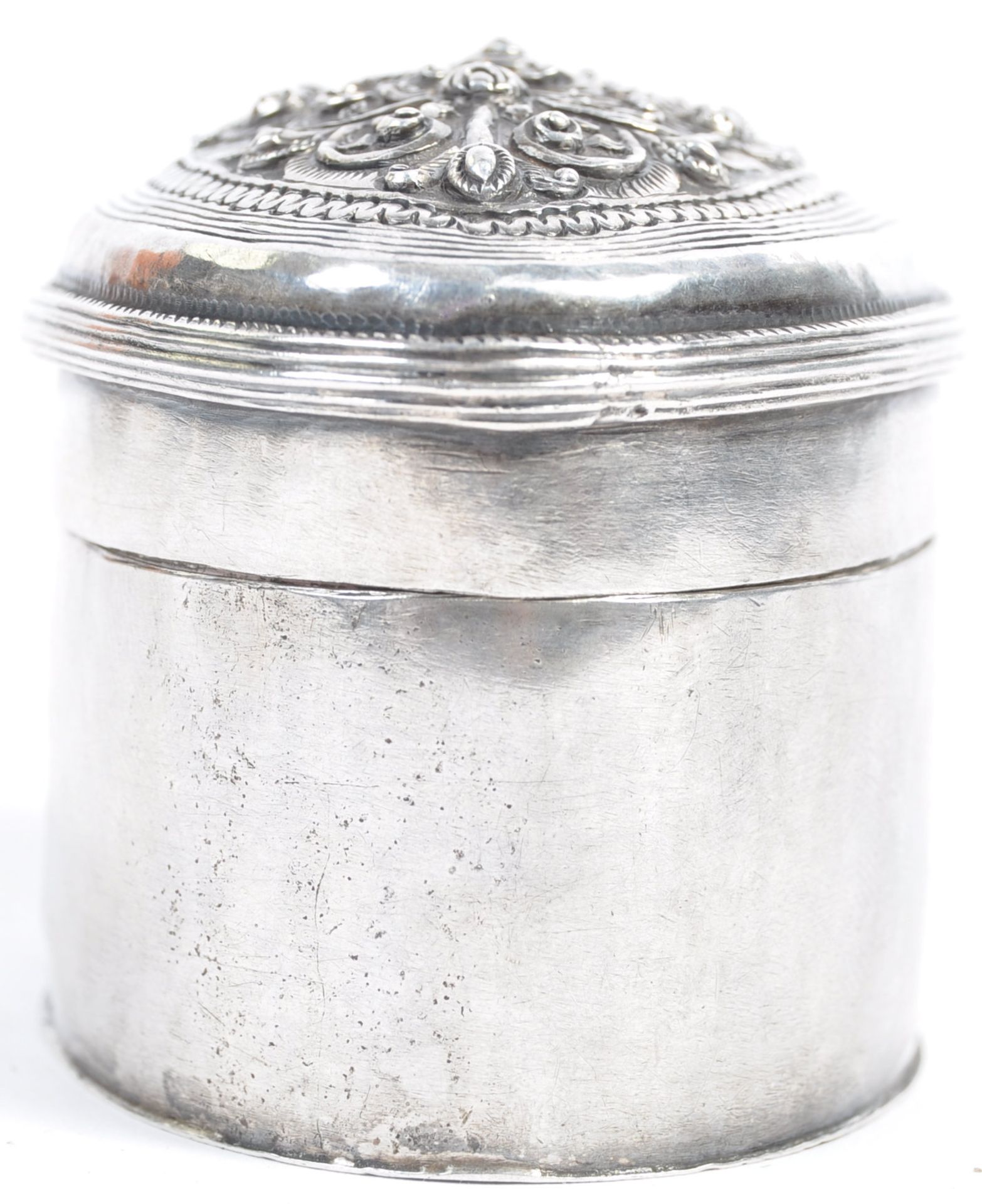 19TH CENTURY BURMA SILVER PRESENTATION BETEL BOX - Bild 4 aus 8