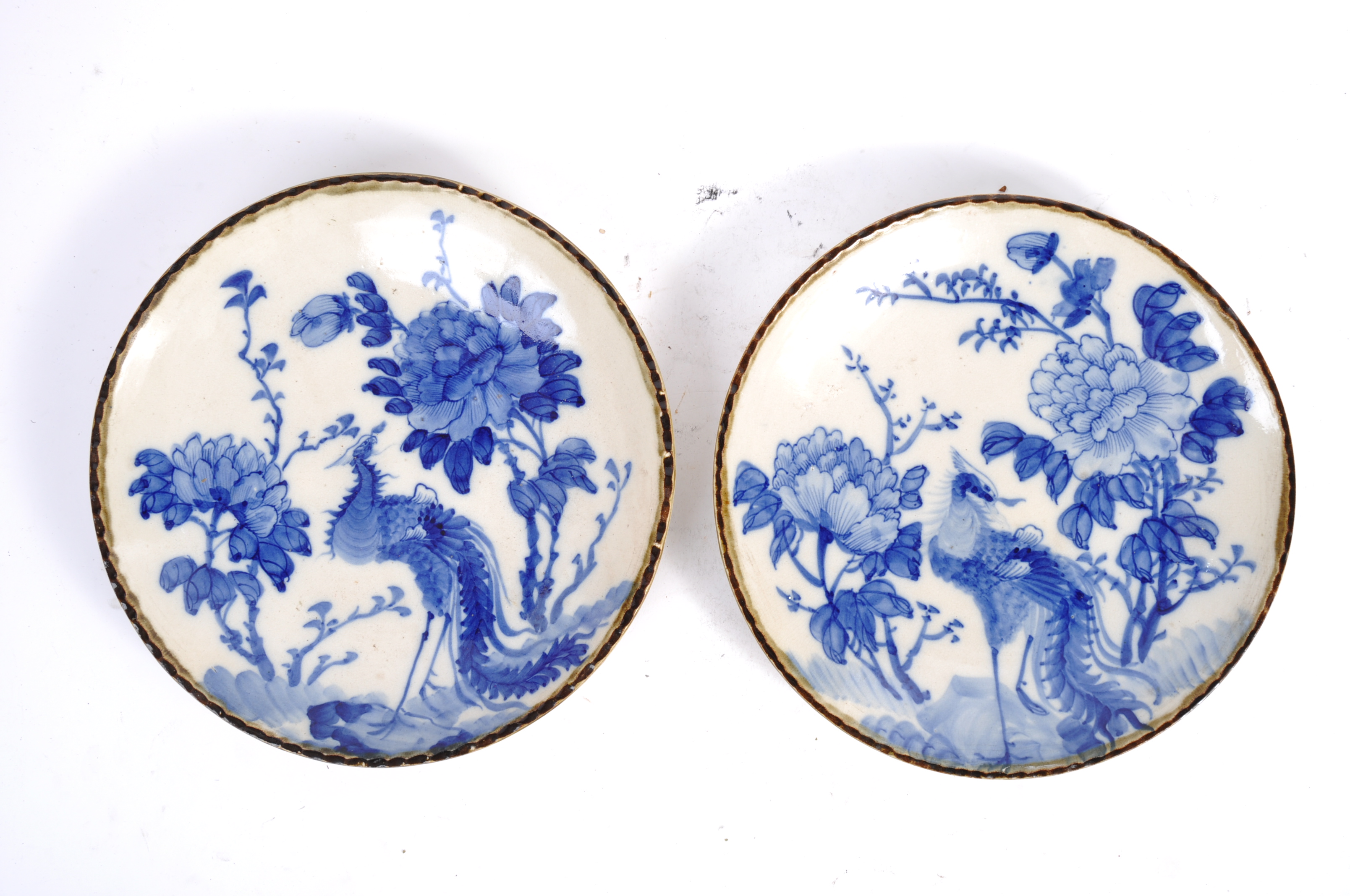 PAIR OF 19TH CENTURY JAPANESE BLUE AND WHITE PLATES