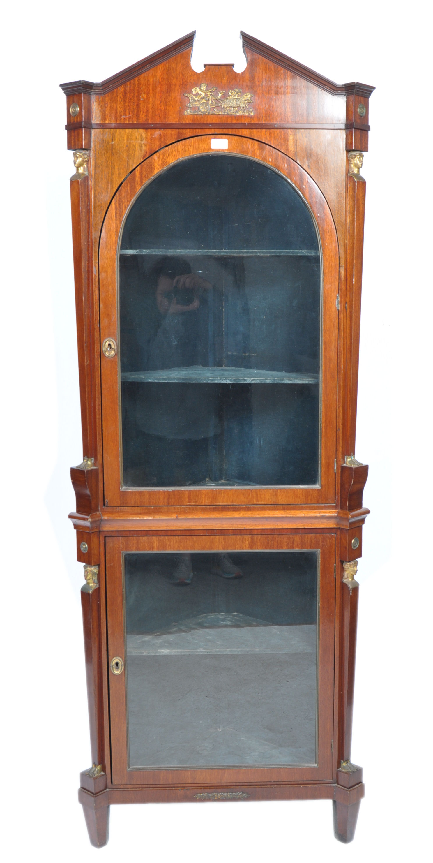 EARLY 19TH CENTURY FRENCH EMPIRE MAHOGANY CORNER CABINET