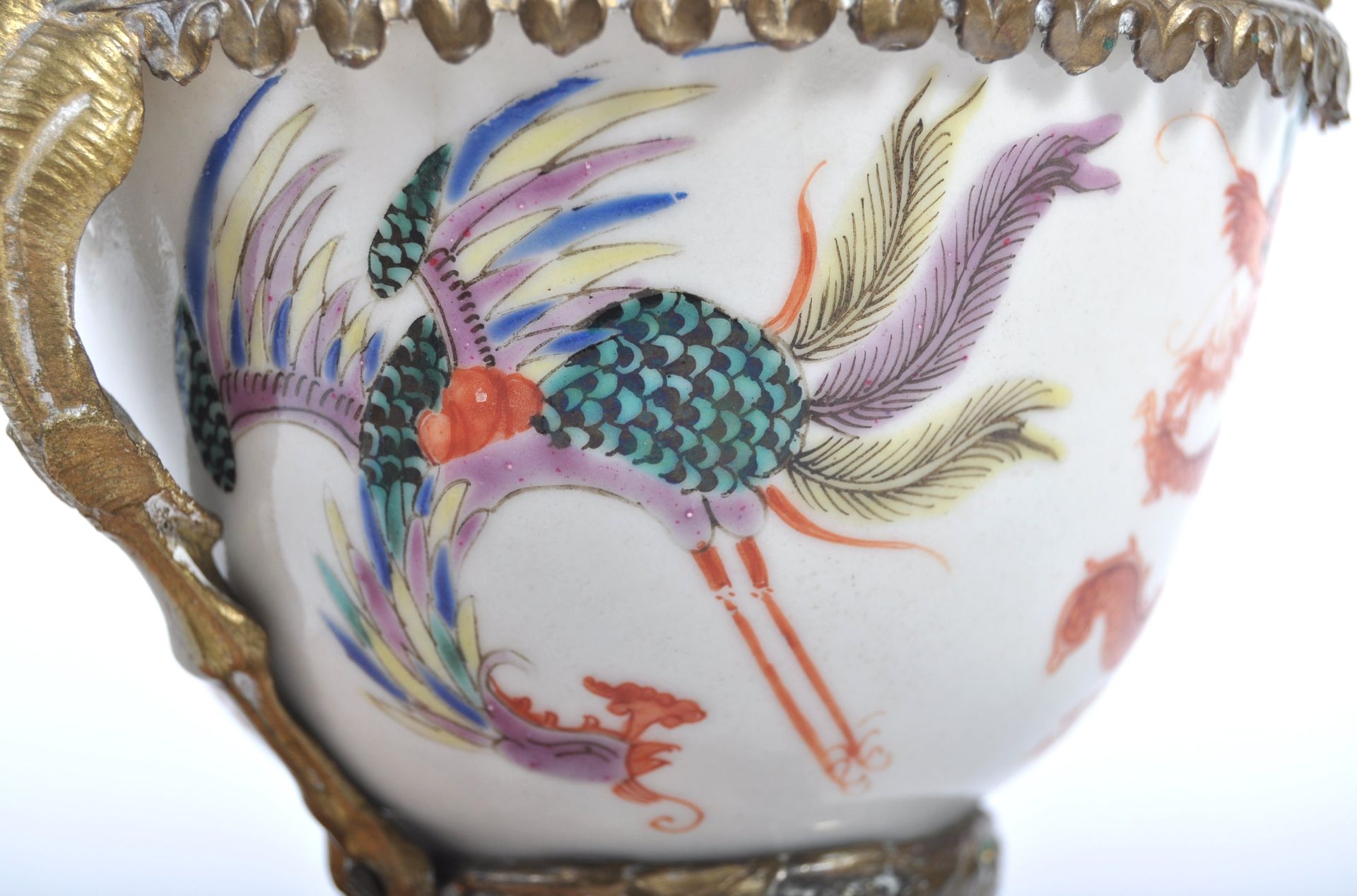19TH CENTURY CHINESE ANTIQUE PORCELAIN BOWL WITH ORMOLU MOUNTS - Image 7 of 8
