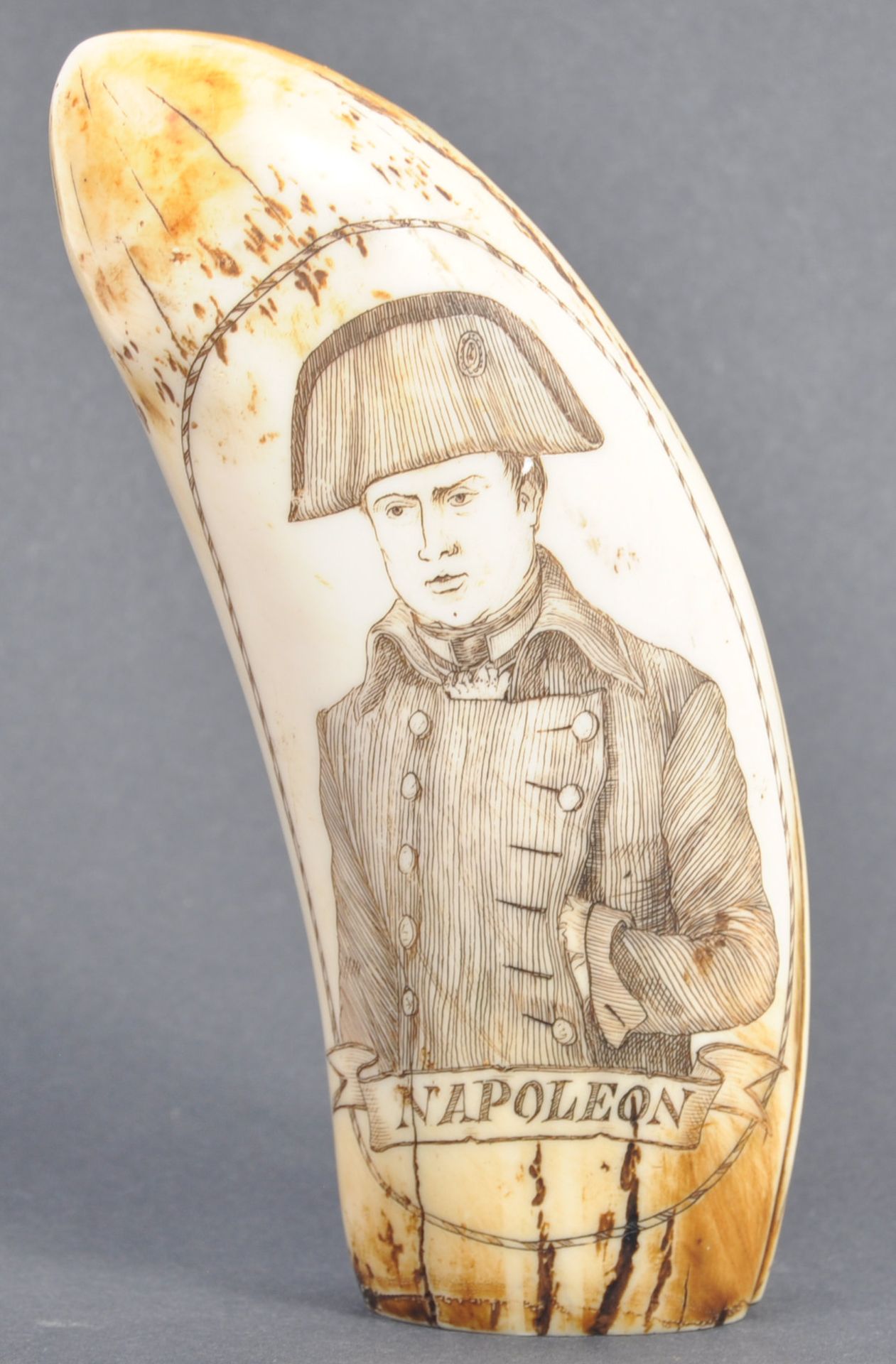 19TH CENTURY STYLE NAPOLEONIC SCRIMSHAW TUSK