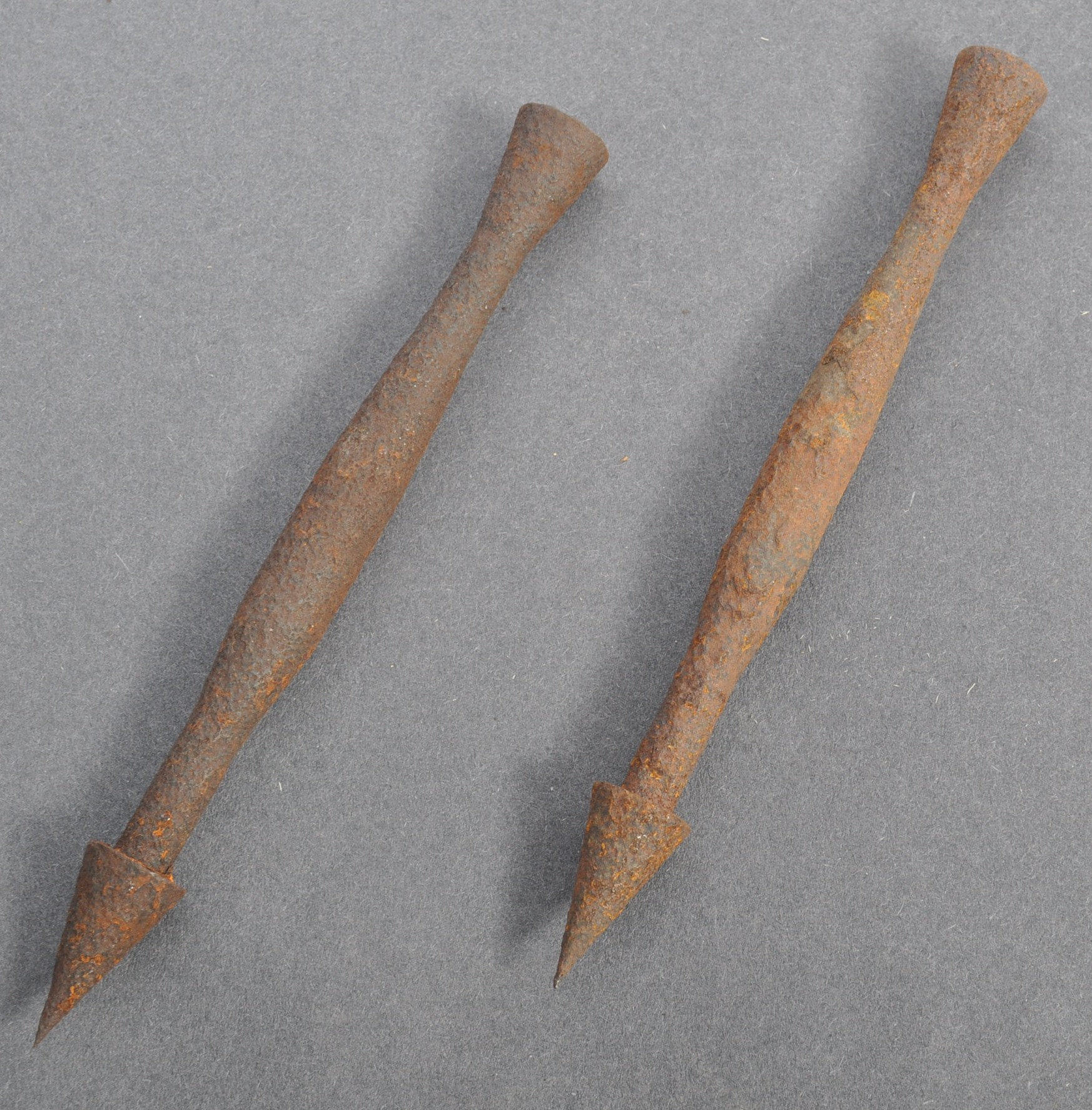 RARE PAIR OF WWI ANTI-ZEPPELIN FLECHETTES / DARTS