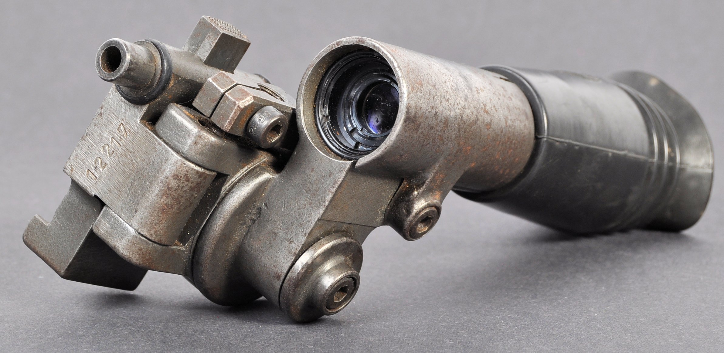 WWII SECOND WORLD WAR BAZOOKA GRENADE LAUNCHER OPTIC SIGHT - Image 2 of 6