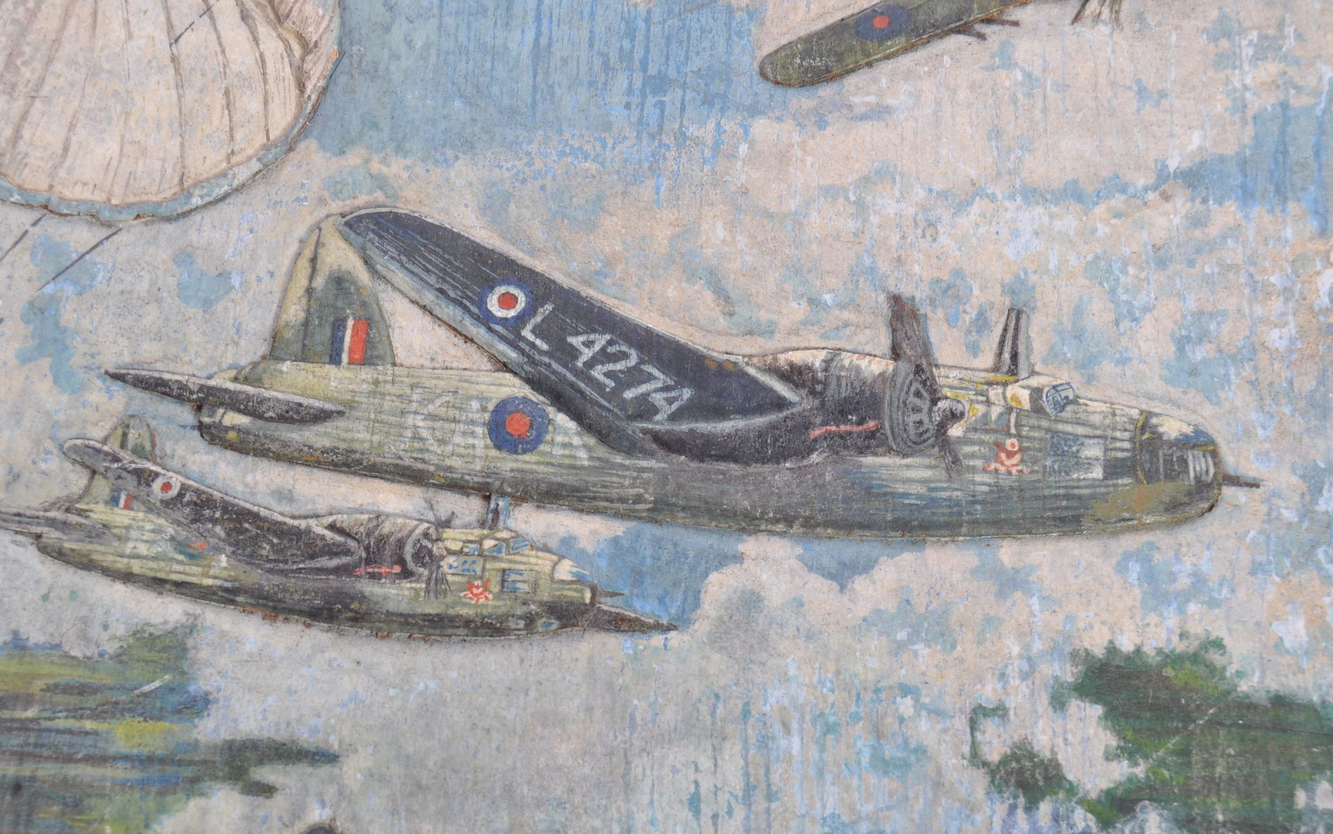 WWII FOLK ART CARVED OIL PAINTING - RAF BOMBER STU - Bild 2 aus 5