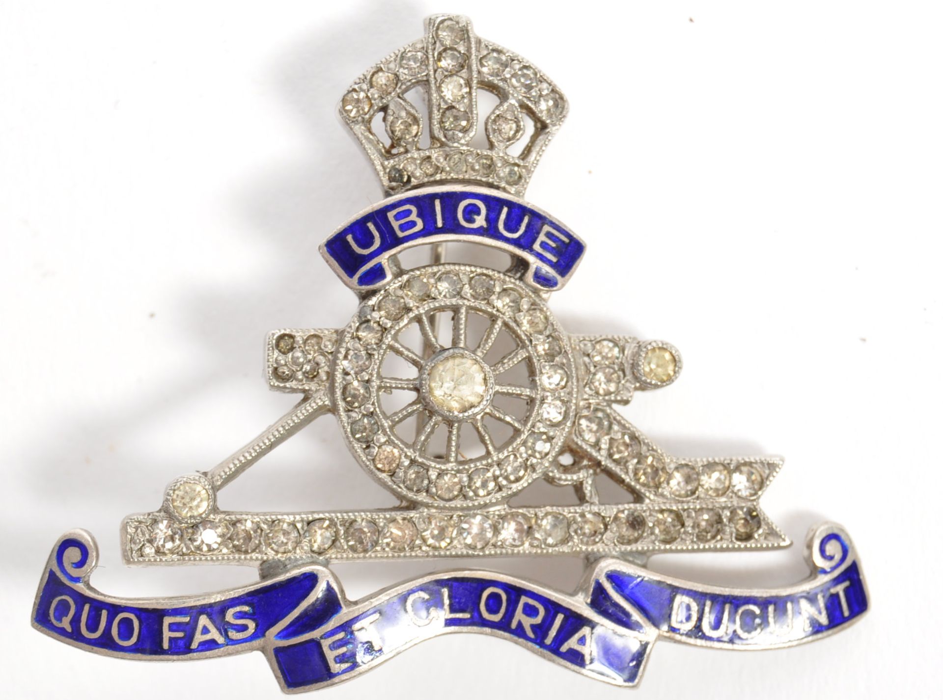 CHARMING WWII ROYAL ARTILLERY SWEETHEART'S BROOCH