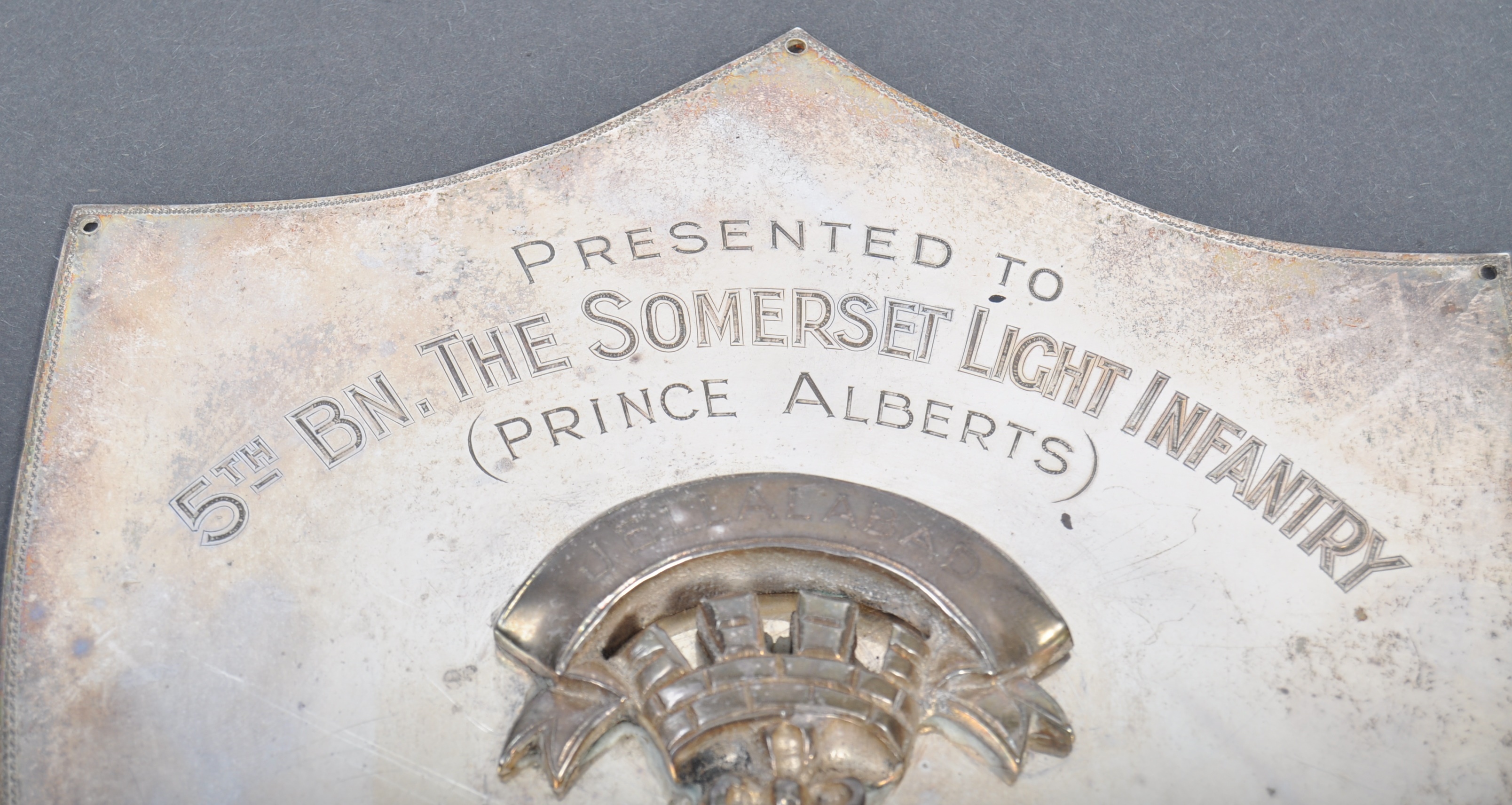 LARGE HALLMARKED SILVER SOMERSET LIGHT INFANTRY BOXING PLAQUE - Image 3 of 6