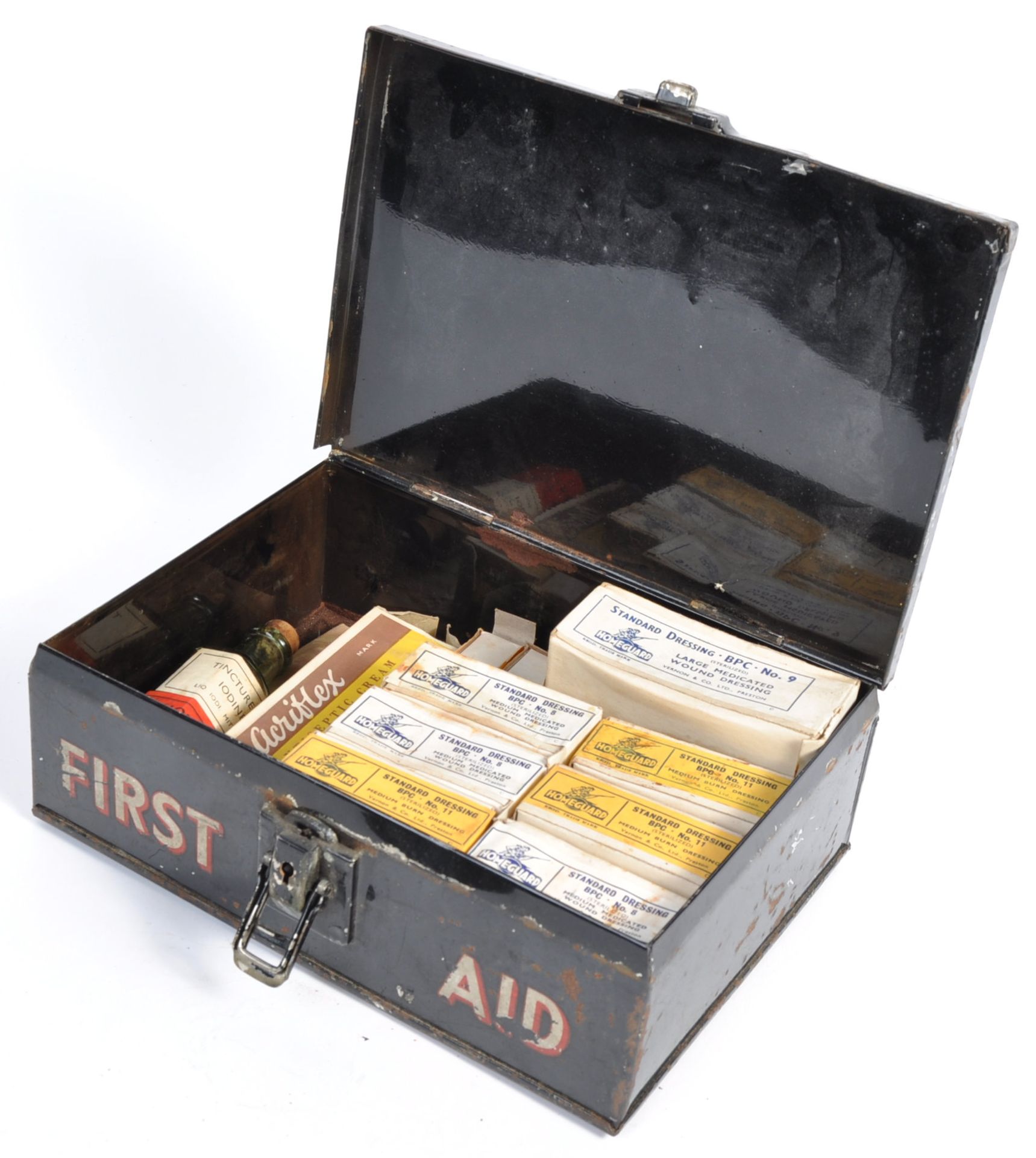 ORIGINAL WWII SECOND WORLD WAR FIRST AID BOX WITH - Bild 2 aus 6