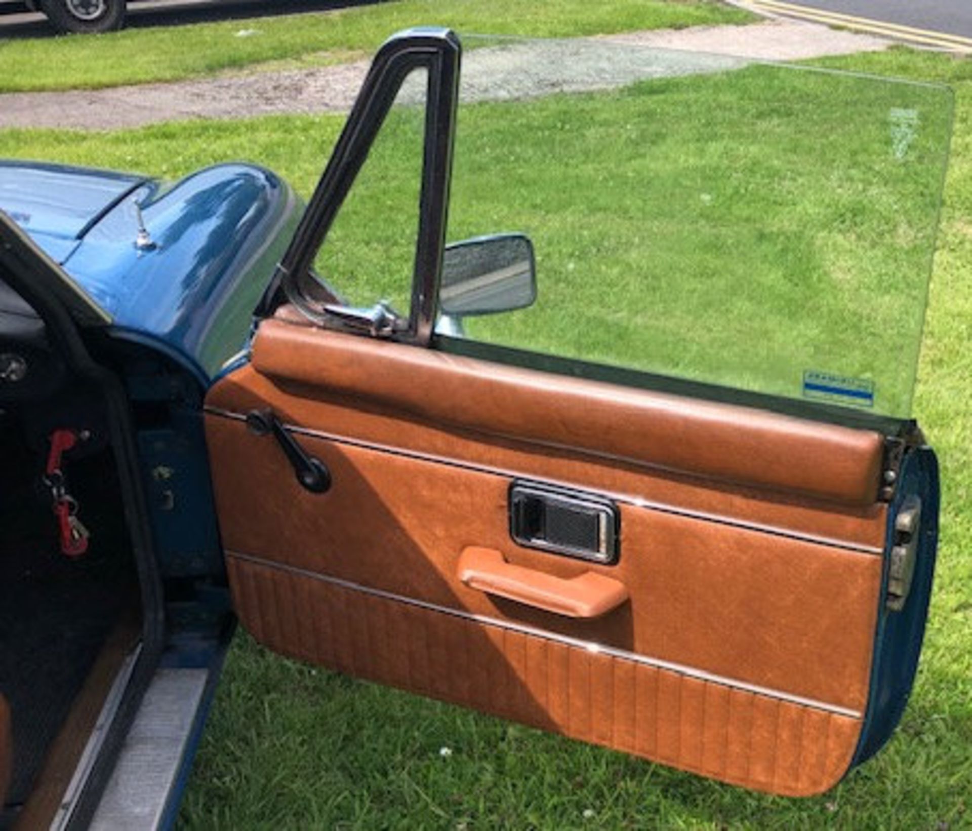 ORIGINAL 1972 MGB GT 1798CC SPORTS CAR - AN ICON OF MOTORING - Bild 12 aus 40