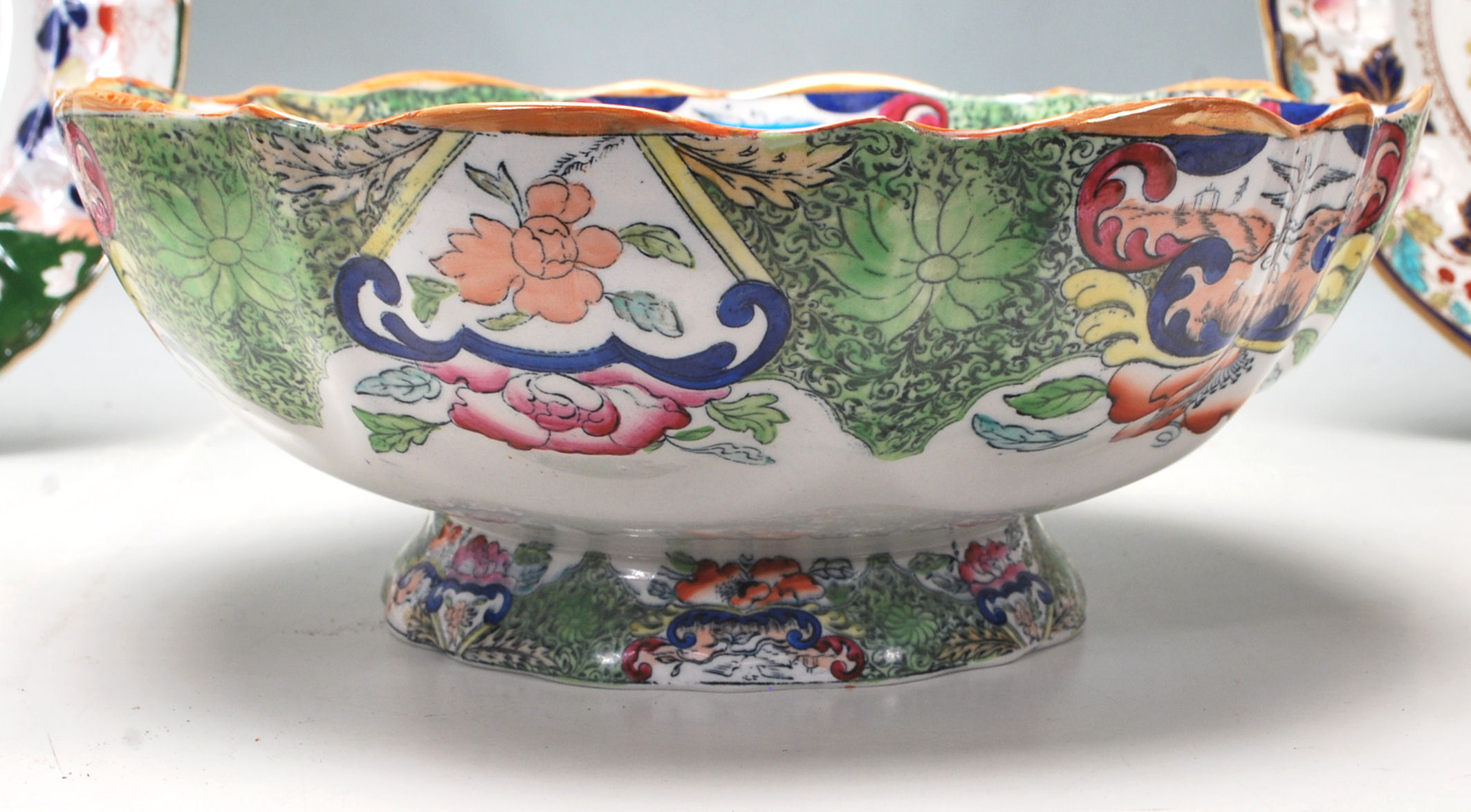 A quantity of 19th Century Mason’s Ironstone china - Image 9 of 12