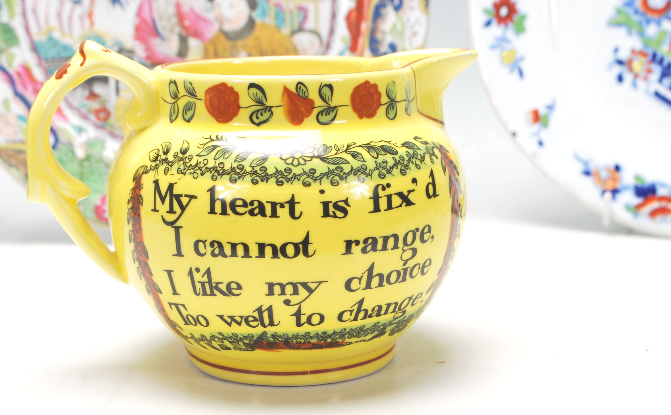 A collection of antique ceramic items to include a - Image 7 of 11