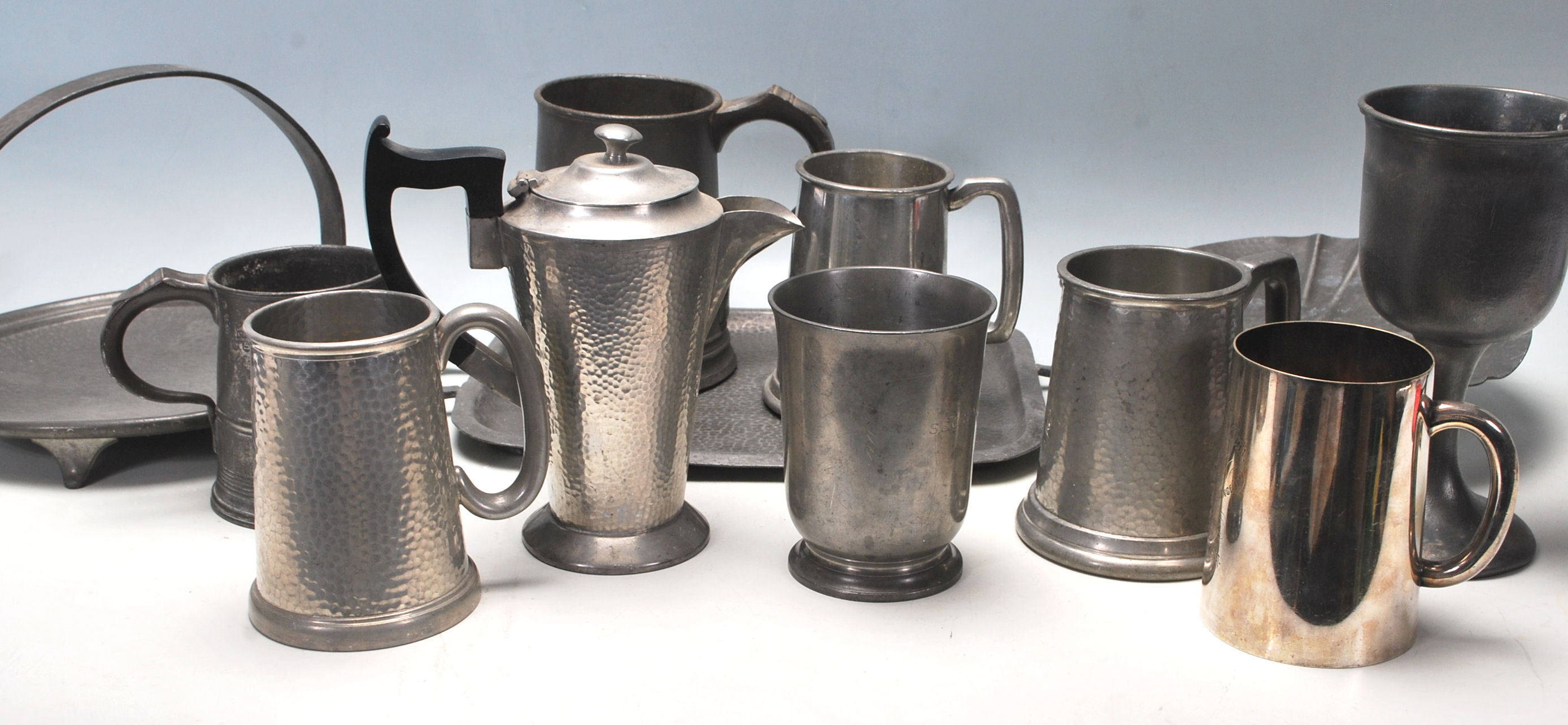 A good mixed group of pewter wares dating from the - Image 5 of 5