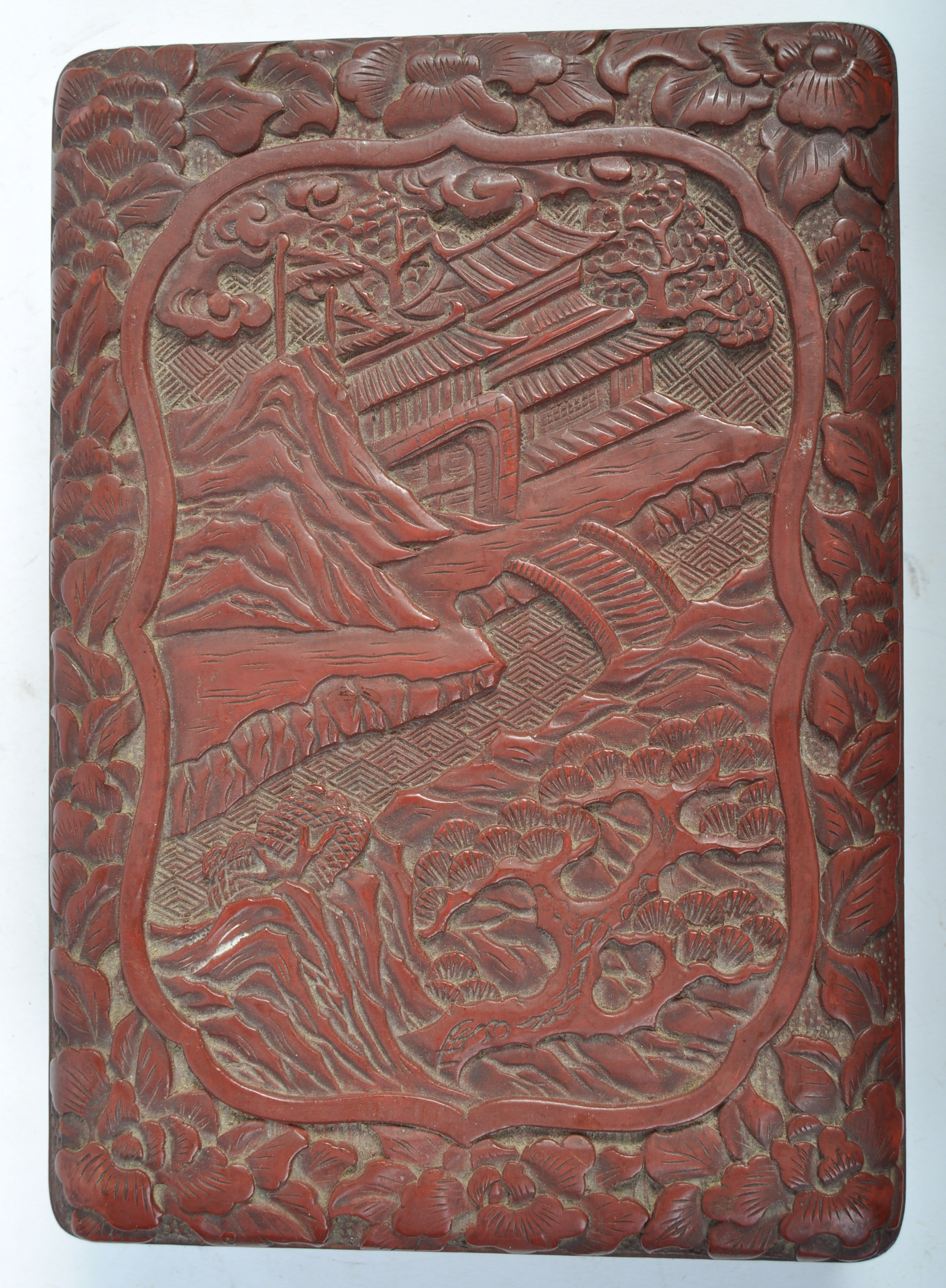 19TH CENTURY CHINESE RED & BLACK LACQUER WOODEN BO - Image 5 of 6