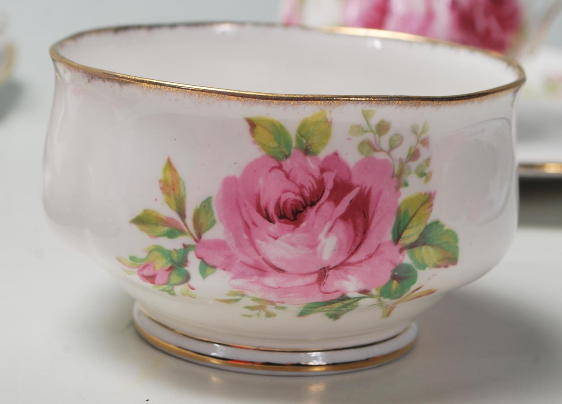 ROYAL ALBERT AMERICAN BEAUTY TEA SERVICE - Bild 6 aus 10