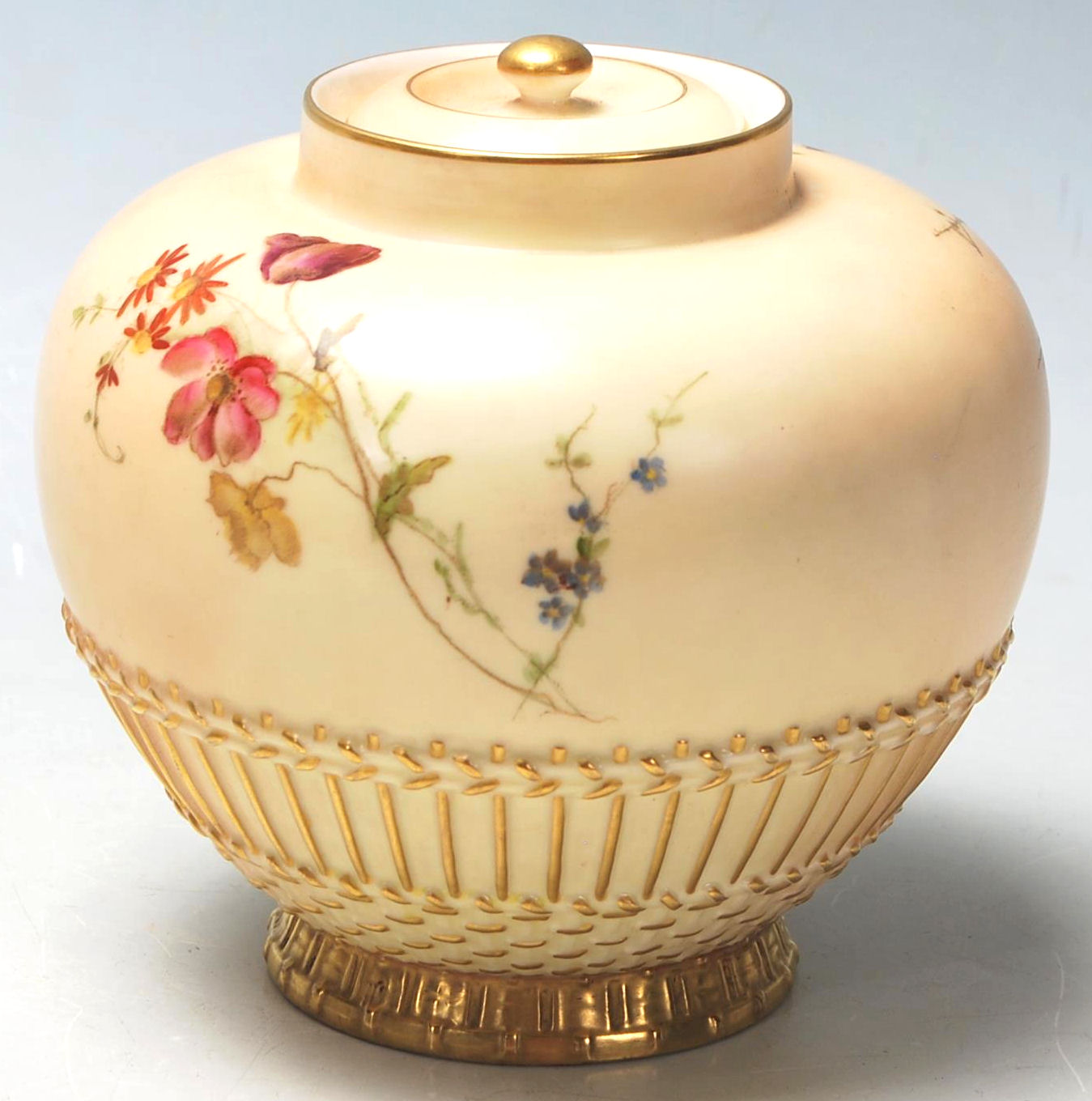 A Royal Worcester Ivory Blush lidded pot - vase. Hand painted detailing with embellished gilded foot - Image 5 of 7