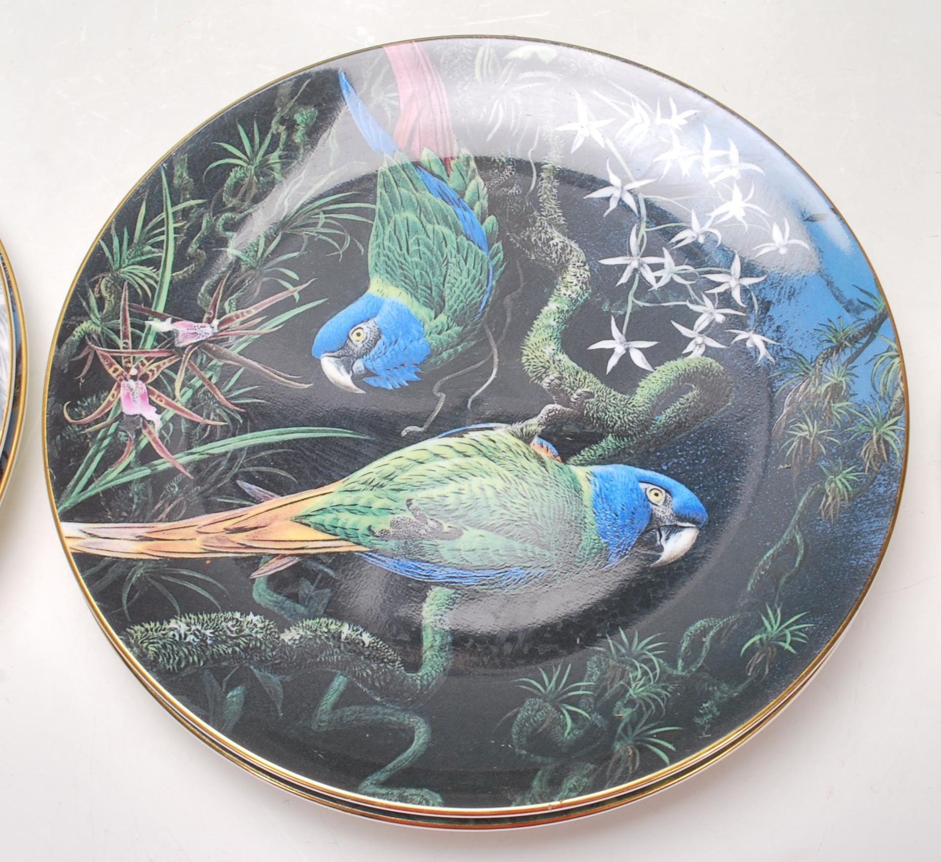 SET OF WEDGWOOD FRAGILE PARADISE COLLECTORS PLATES - Bild 3 aus 8