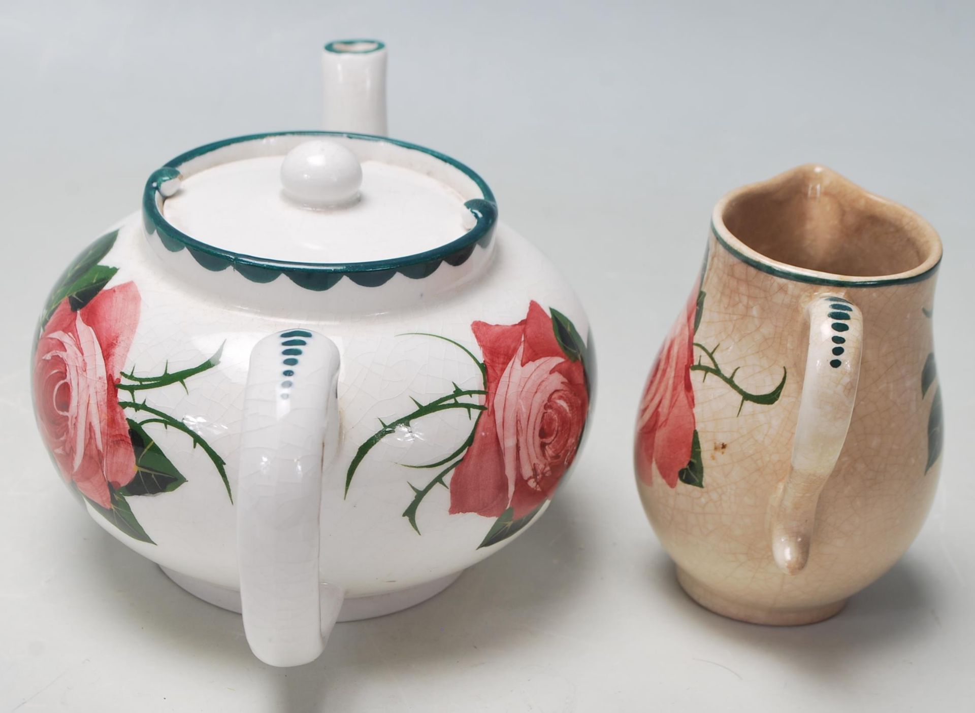 A rare early 20th century Bristol Poutney Rose pattern pottery ceramic teapot and matching creamer - Bild 4 aus 7