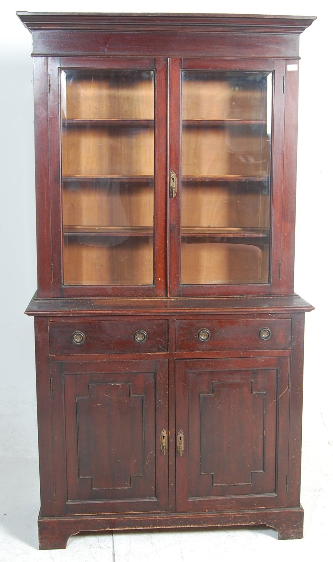 A Victorian 19th century oak library bookcase cabinet. The bookcase raised on plinth base with - Bild 2 aus 5