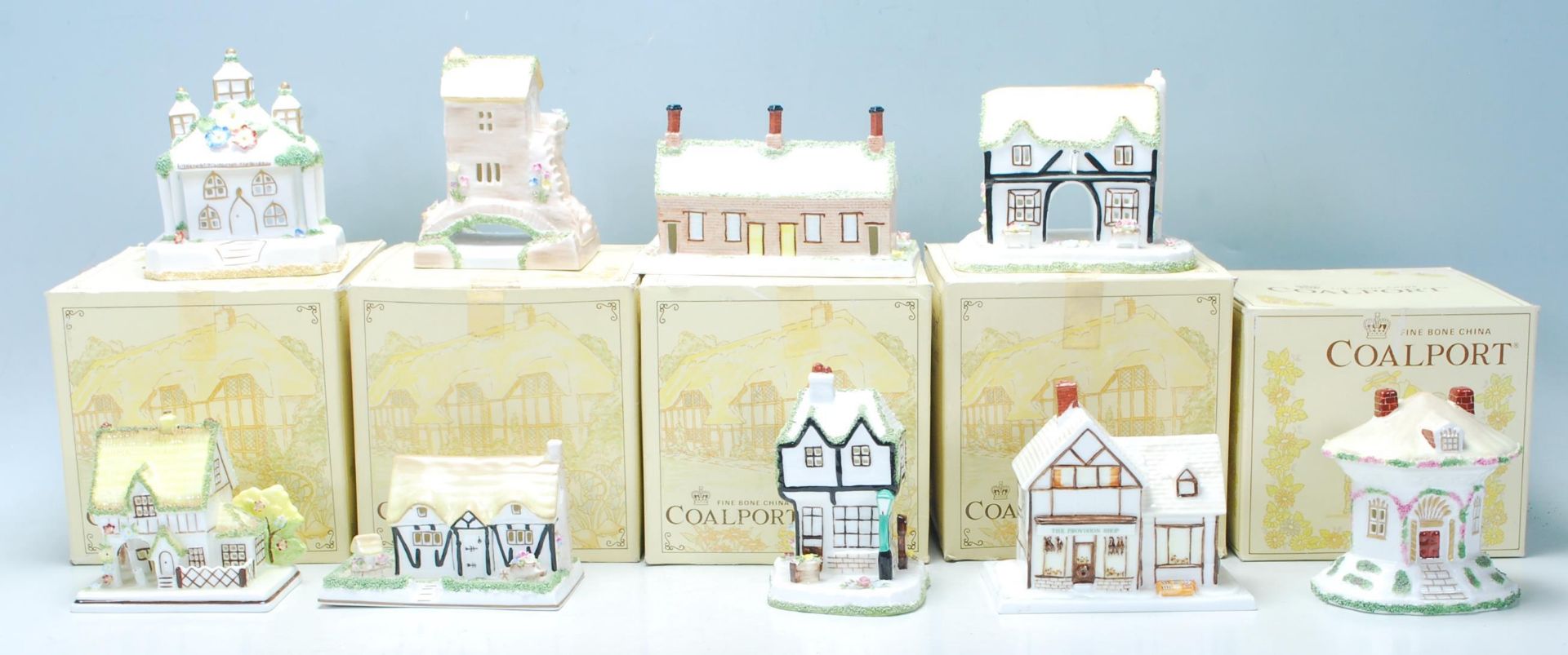A collection of fine bone china cottages and florals by Coalport to include The Coaching Inn, - Bild 3 aus 20