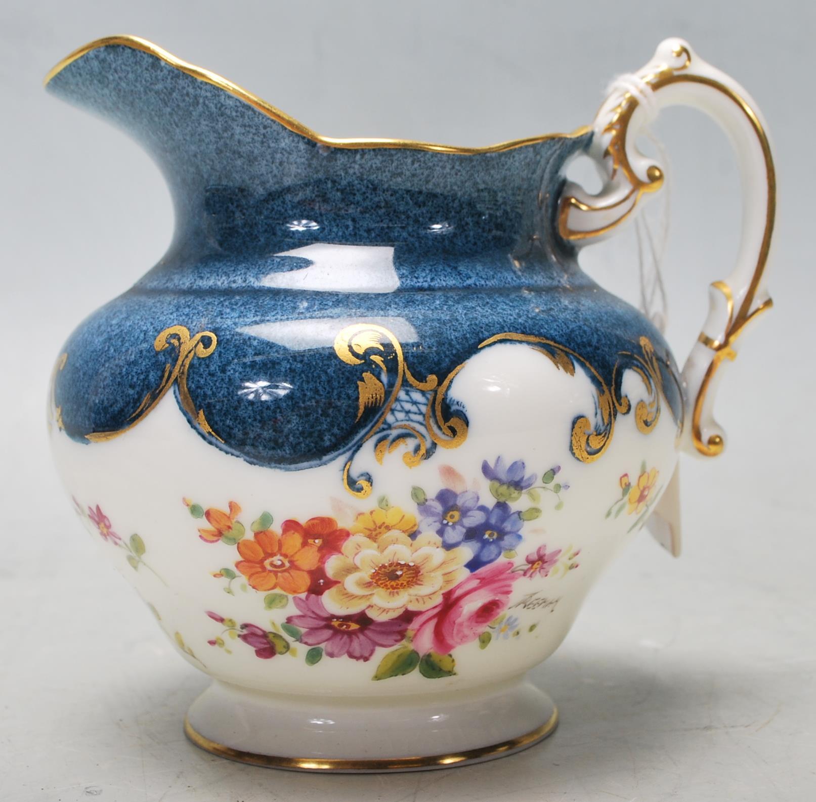 A good 20th century Royal Worcester tea service / part tea service for twelve persons comprising - Image 8 of 17