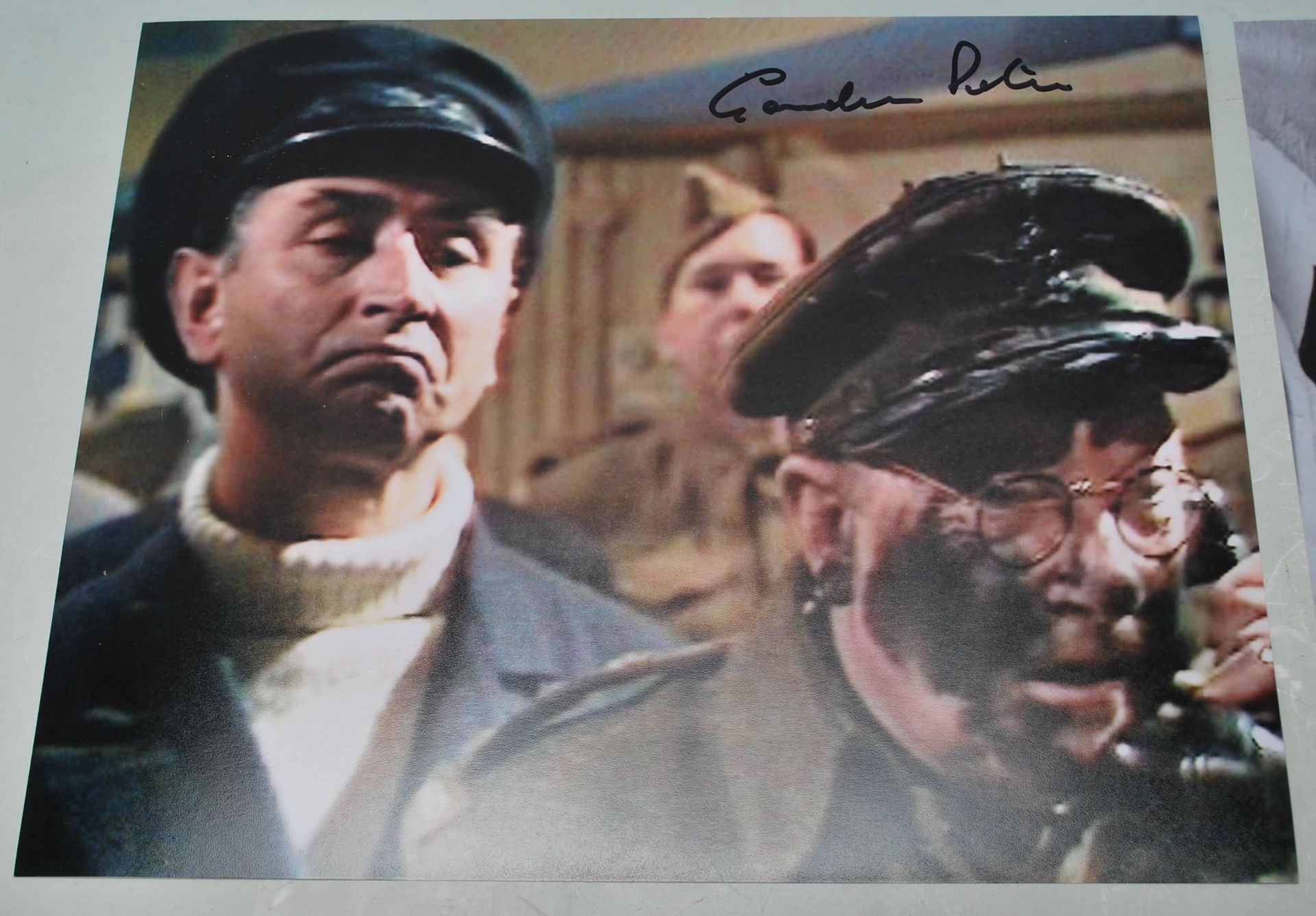 DADS ARMY - SELECTION OF SIGNED / AUTOGRAPHED PHOTOS - Bild 4 aus 7