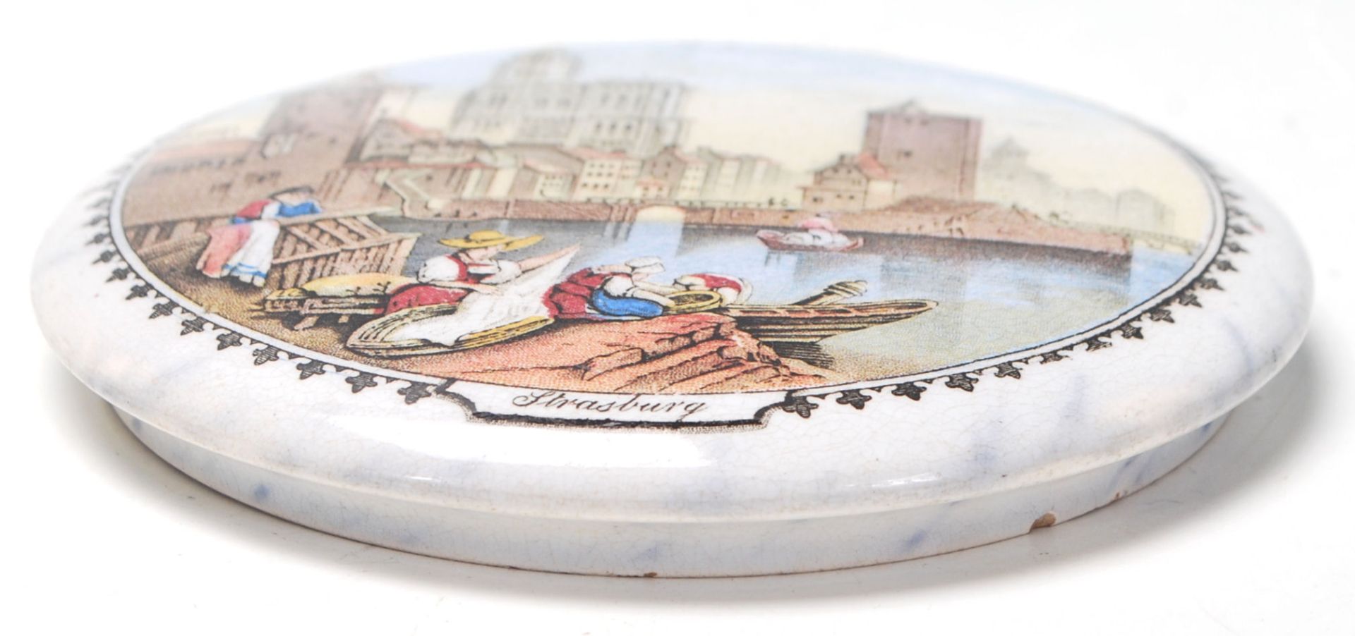 A 19TH CENTURY VICTORIAN STRASBOURG PRATTWARE POT LID - Bild 4 aus 6