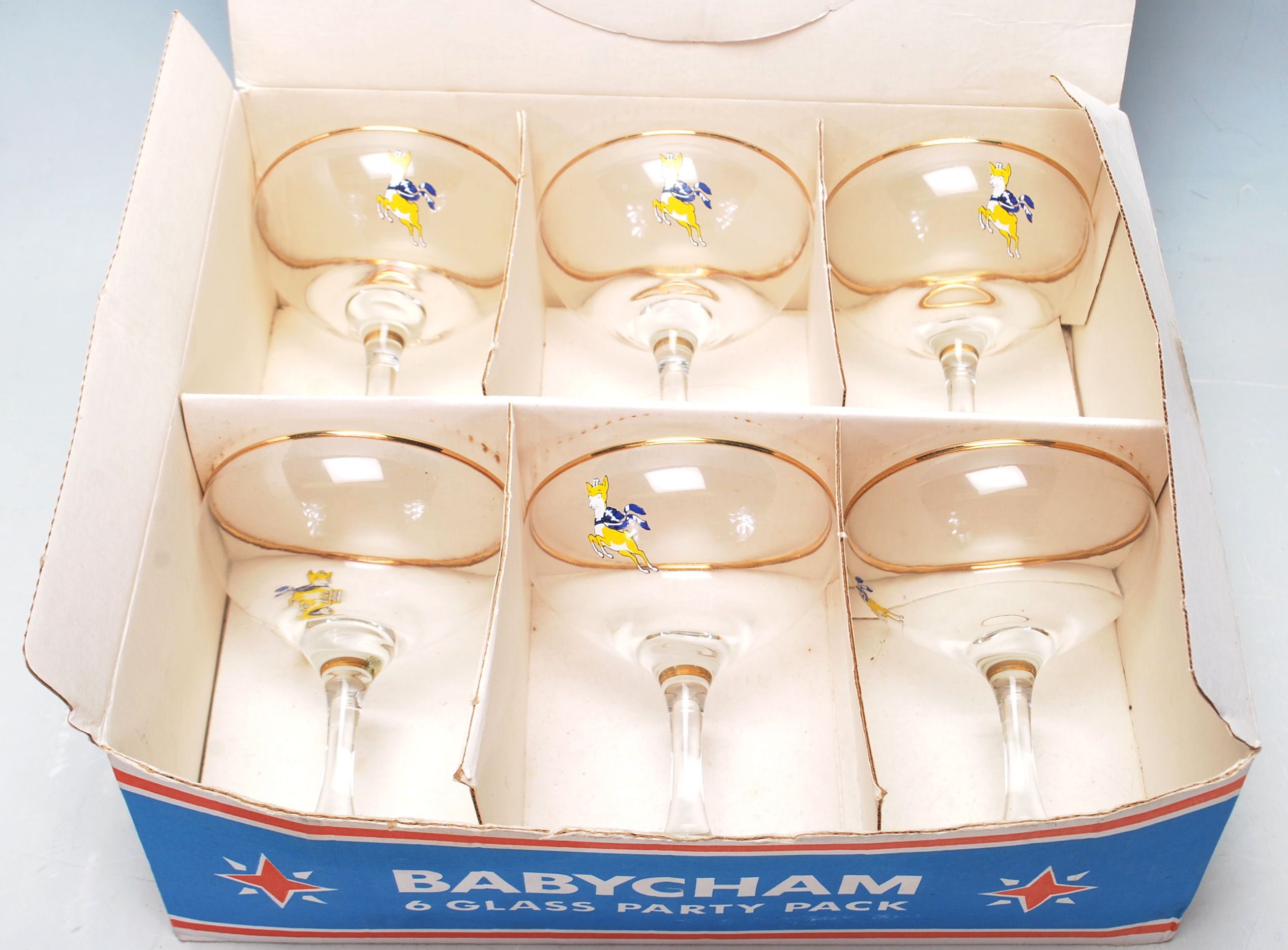 VINTAGE RETRO BABYCHAM GLASSES - Image 6 of 6