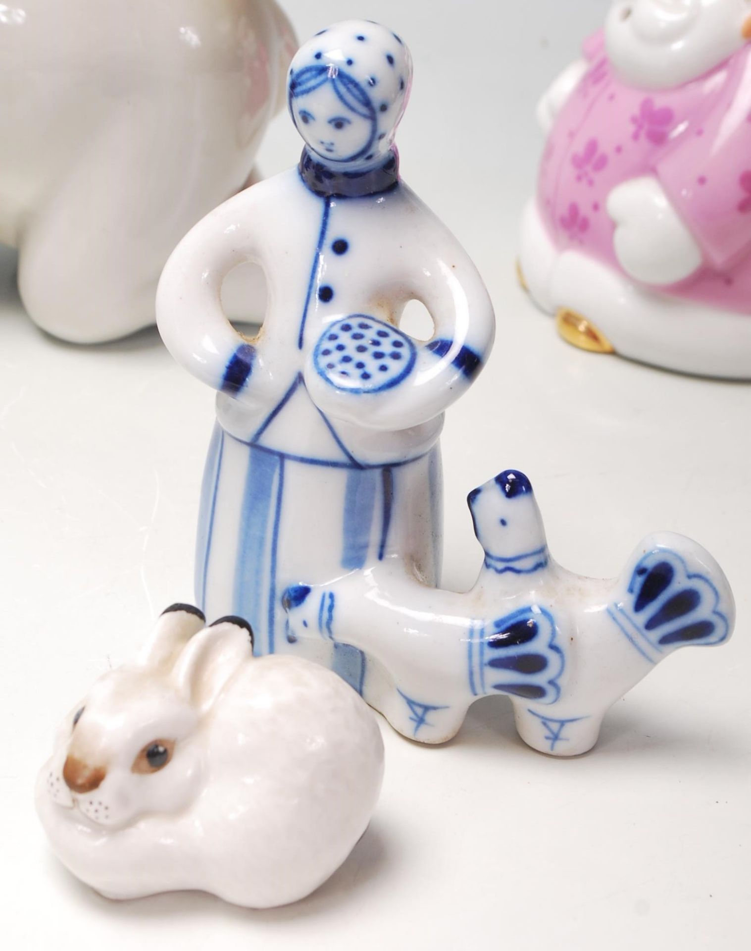 A collection West German Goebel and USSR Russian porcelain animals to include boy, elephant, seal, - Bild 2 aus 15