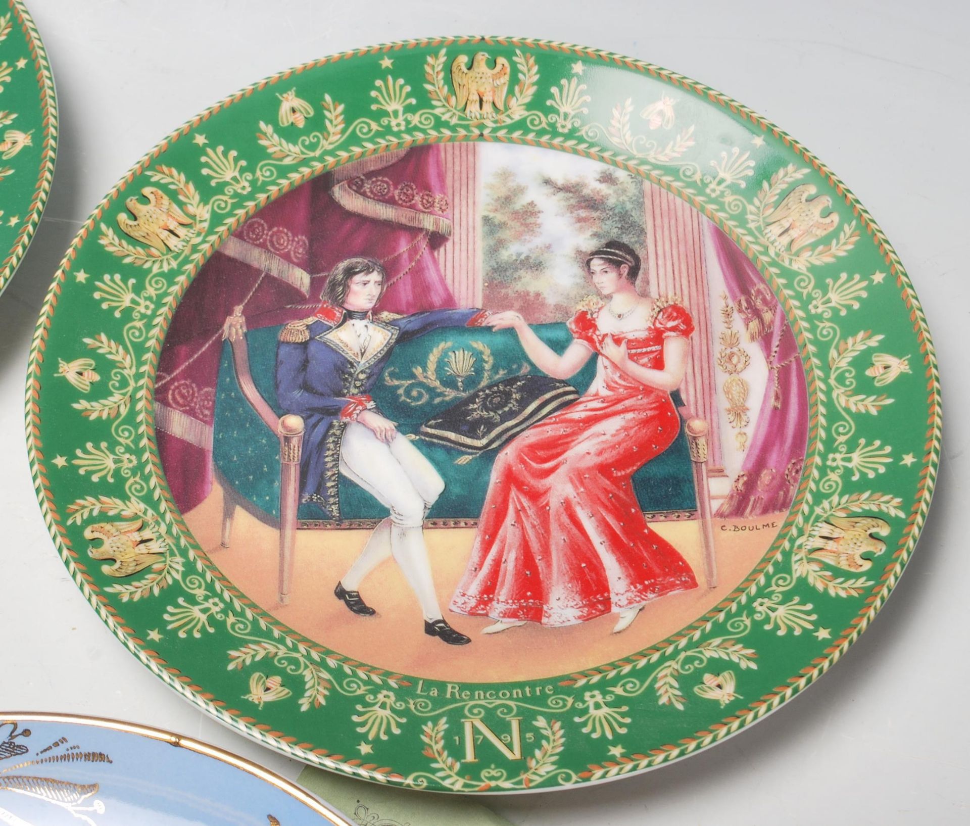 A group of five cabinet plates to include three Limoges Napoleon collectors plates to include ' La - Bild 3 aus 6