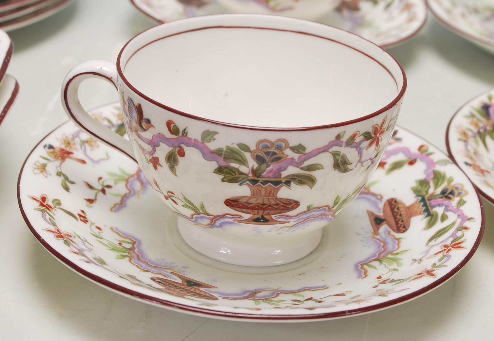 An early 20th century Aynsley fine english bone china tea service comprising of eight cup,saucers - Bild 2 aus 9