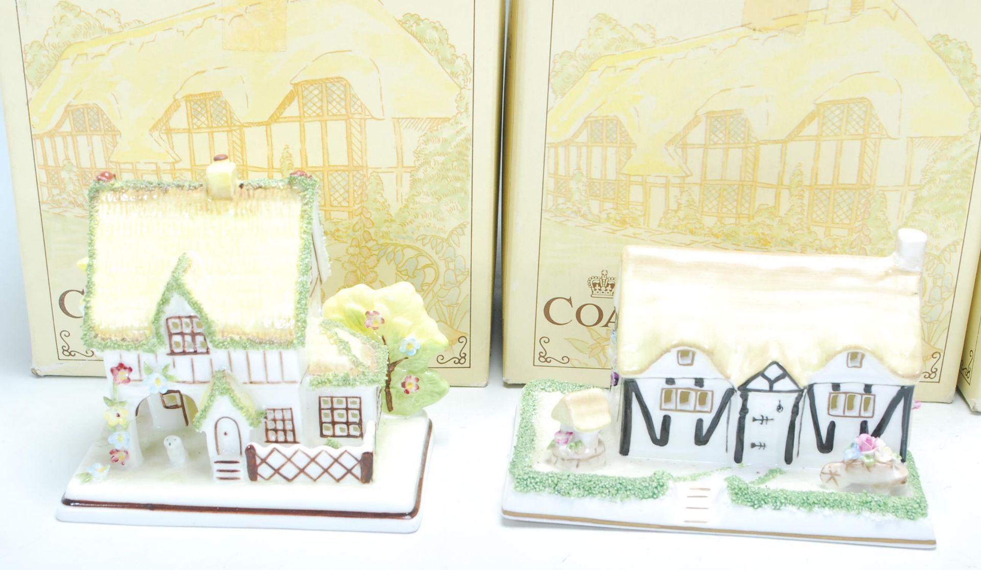 A collection of fine bone china cottages and florals by Coalport to include The Coaching Inn, - Bild 7 aus 20