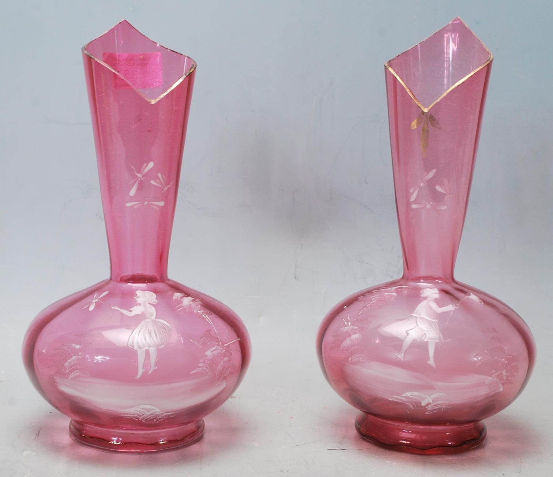 A pair of 19th Century Victorian cranberry glass stem vases of bulbous form having painted white - Bild 8 aus 11