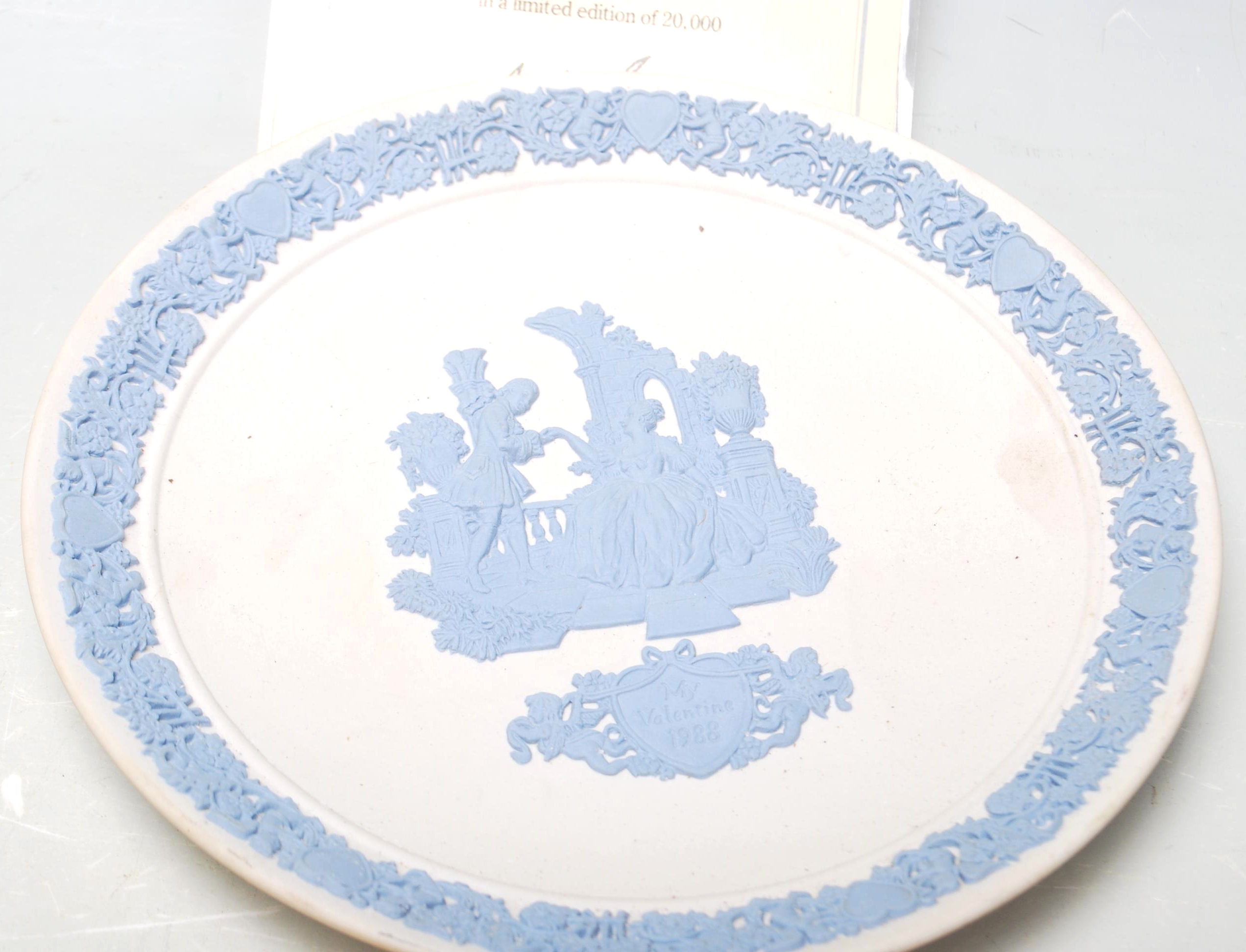 A collection of 20th century Wedgwood Staffordshire Valentine's Day Plates. To include 1985 Plate, - Image 2 of 9