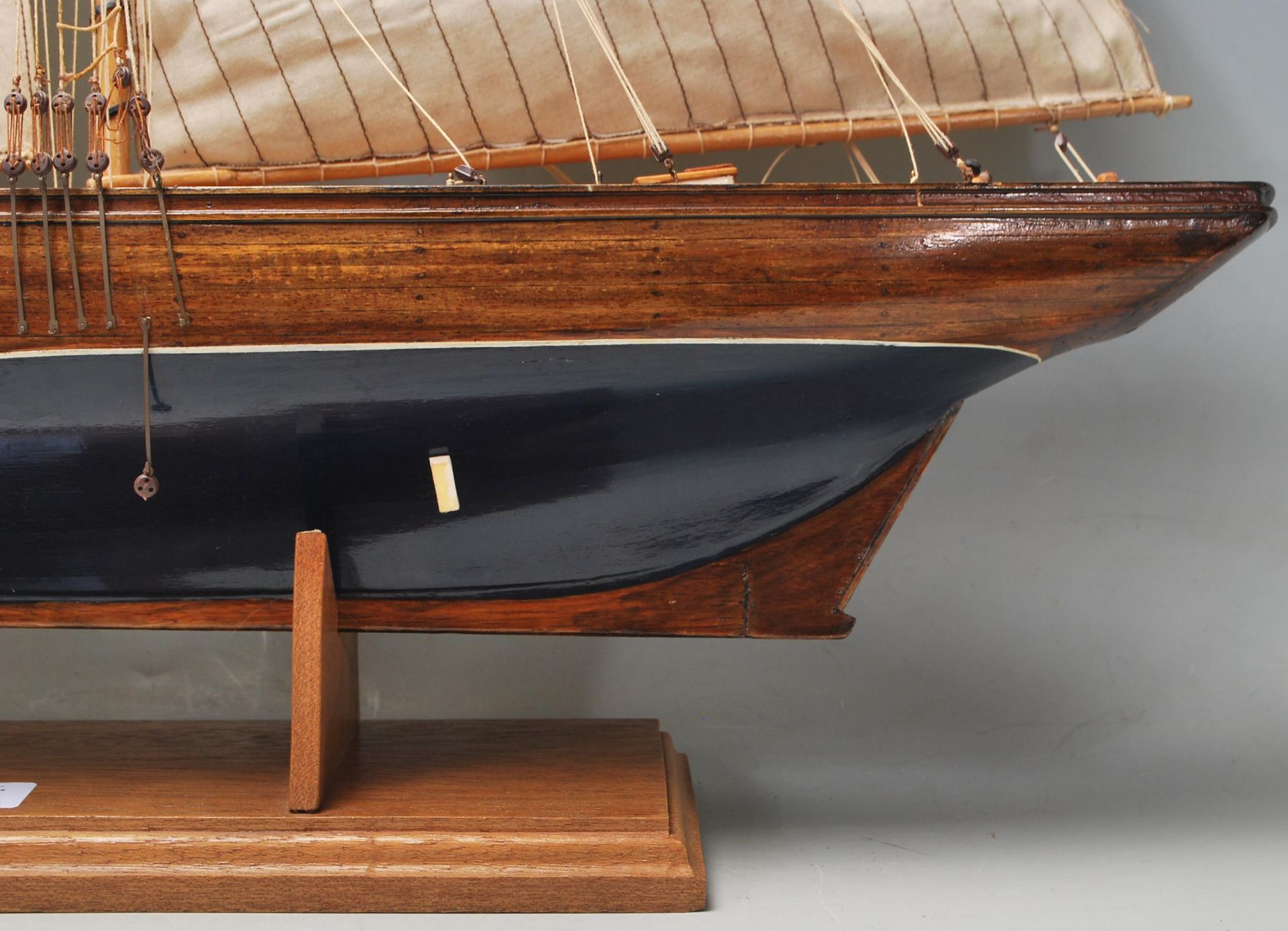 A vintage 20th Century large scratch built of famous Canadian boat named Bluenose fishing and - Bild 4 aus 14