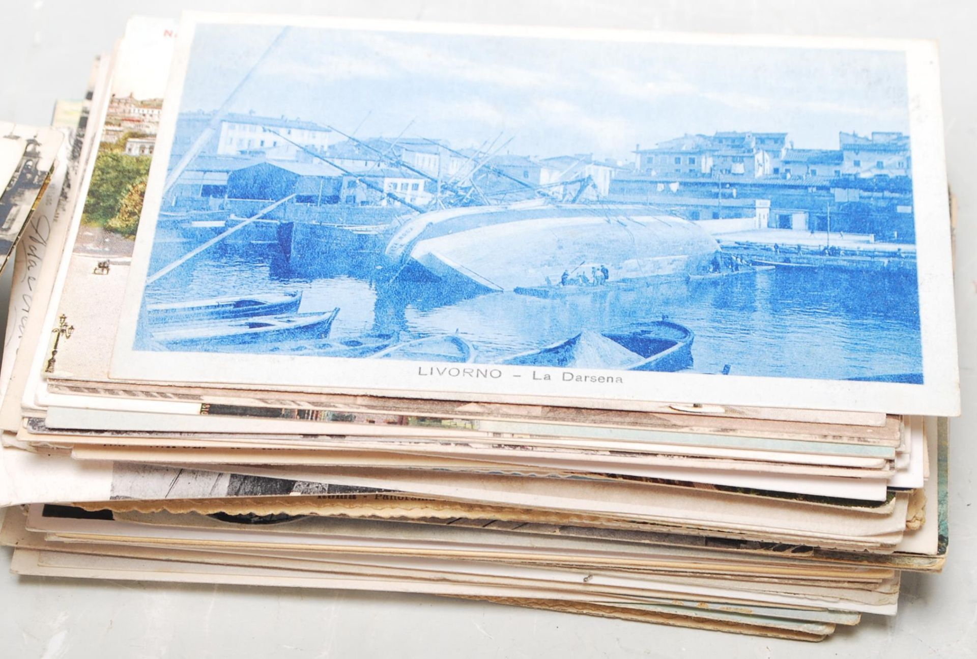 ITALY - Accumulation of Italian vintage postcards (x440).Majority pre-WWII. Small size. Various - Bild 3 aus 8