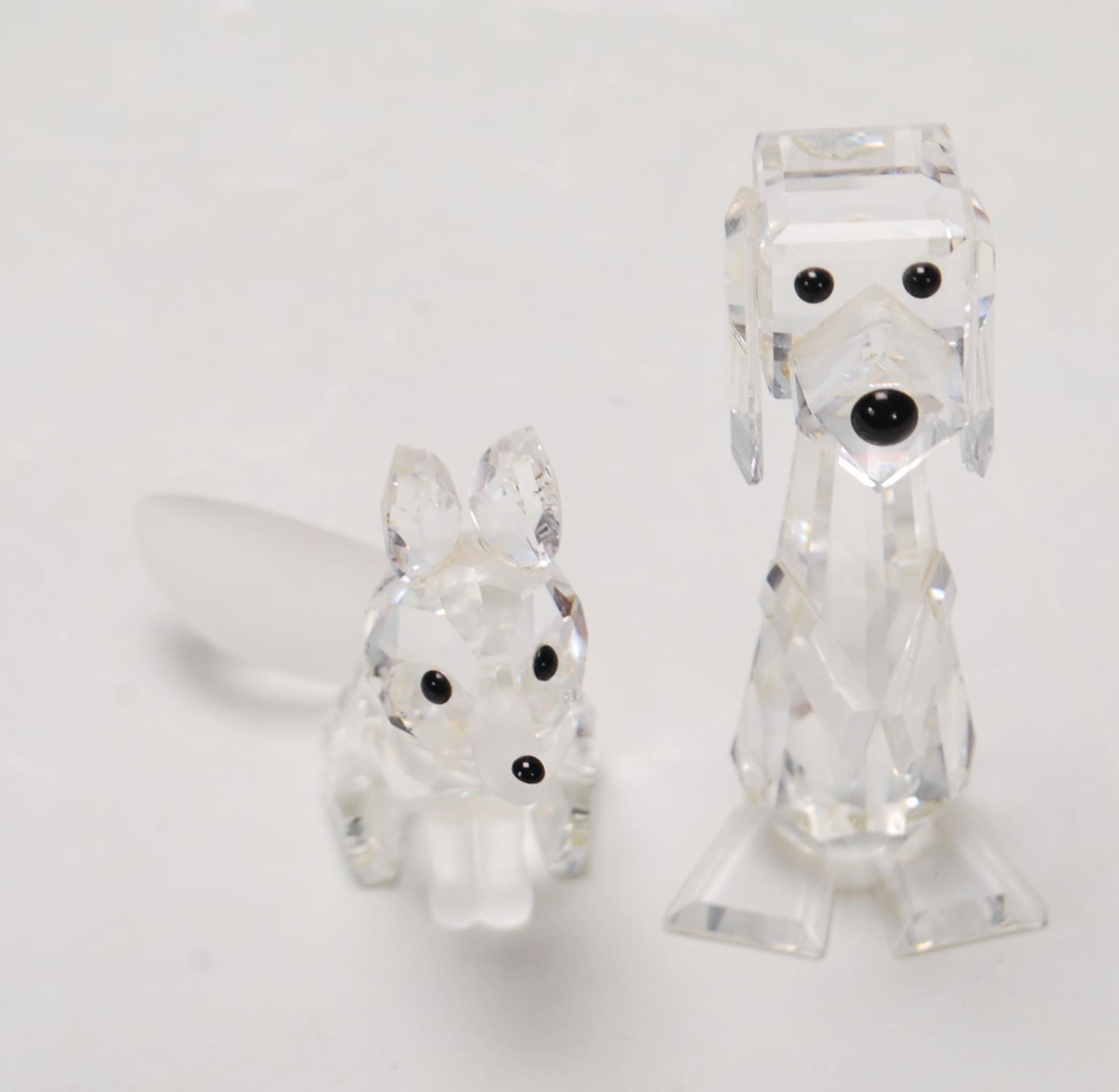 A collection of Swarovski cut crystal animal ornaments to include a fox, an owl, a kiwi bird, a - Bild 5 aus 6