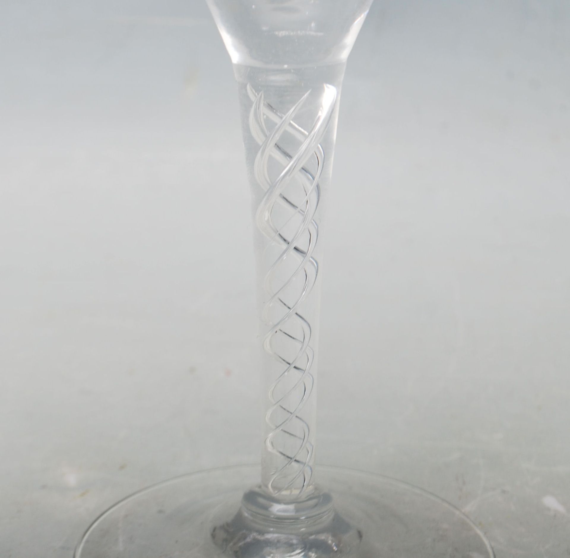 19TH CENTURY CLEAR GLASS HAND BLOWN DRINKING GLASS - Bild 3 aus 6
