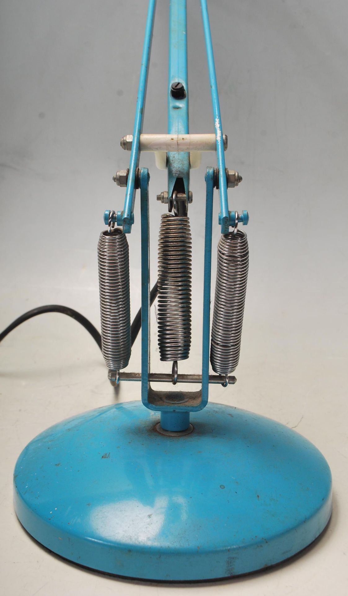 A retro vintage 20th Century Herbert Terry Anglepoise industrial desk lamp finished in teal enamel - Bild 7 aus 7